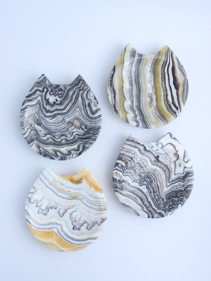 Onyx Cat Plates - Expert Wholesale and Supplier of Wholesale Crystals & Bulk Gemstones, ["Bowls","Mexico","onyx"]
