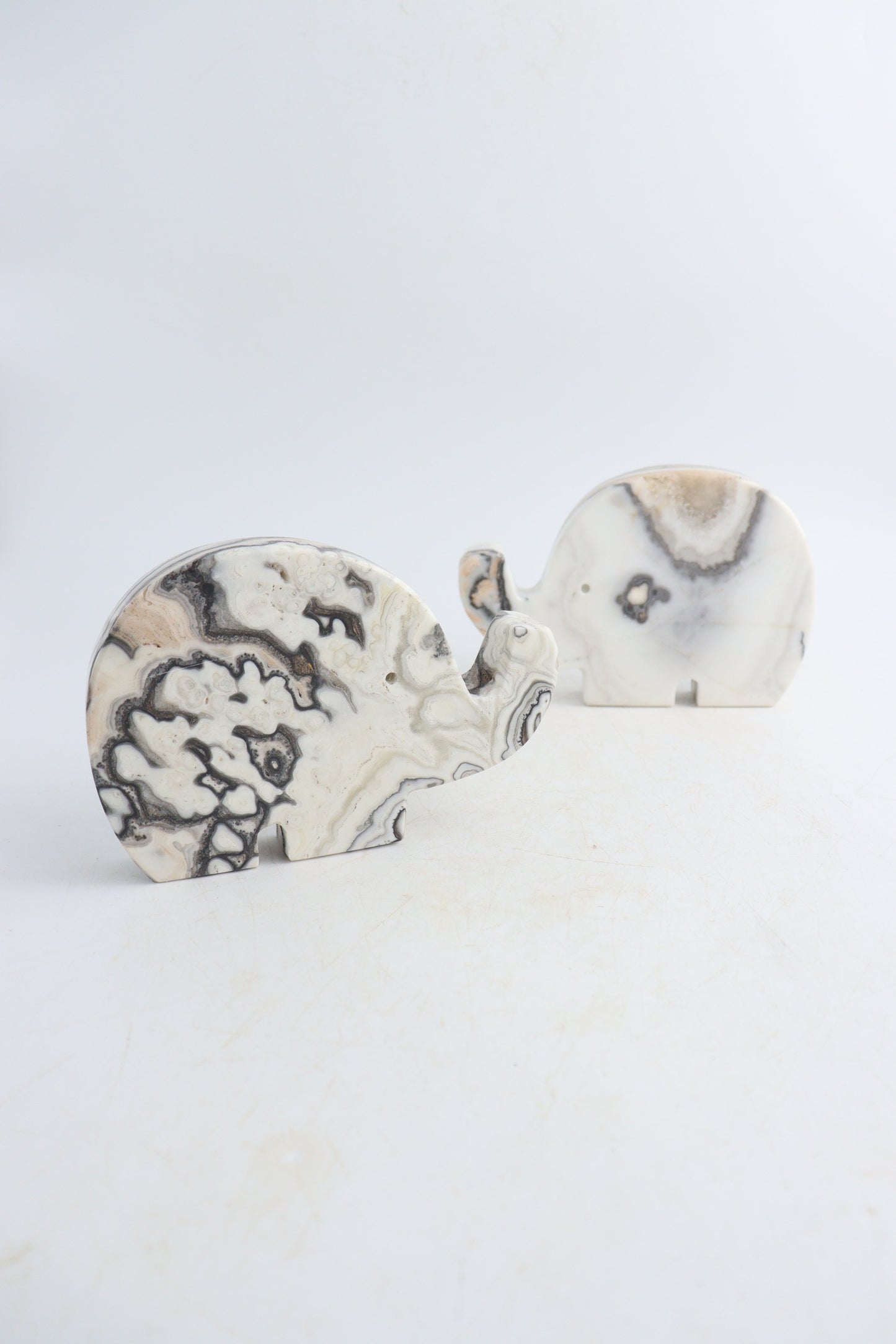Onyx Elephants - Expert Wholesale and Supplier of Wholesale Crystals & Bulk Gemstones, ["Animal Carvings","Mexico","onyx"]