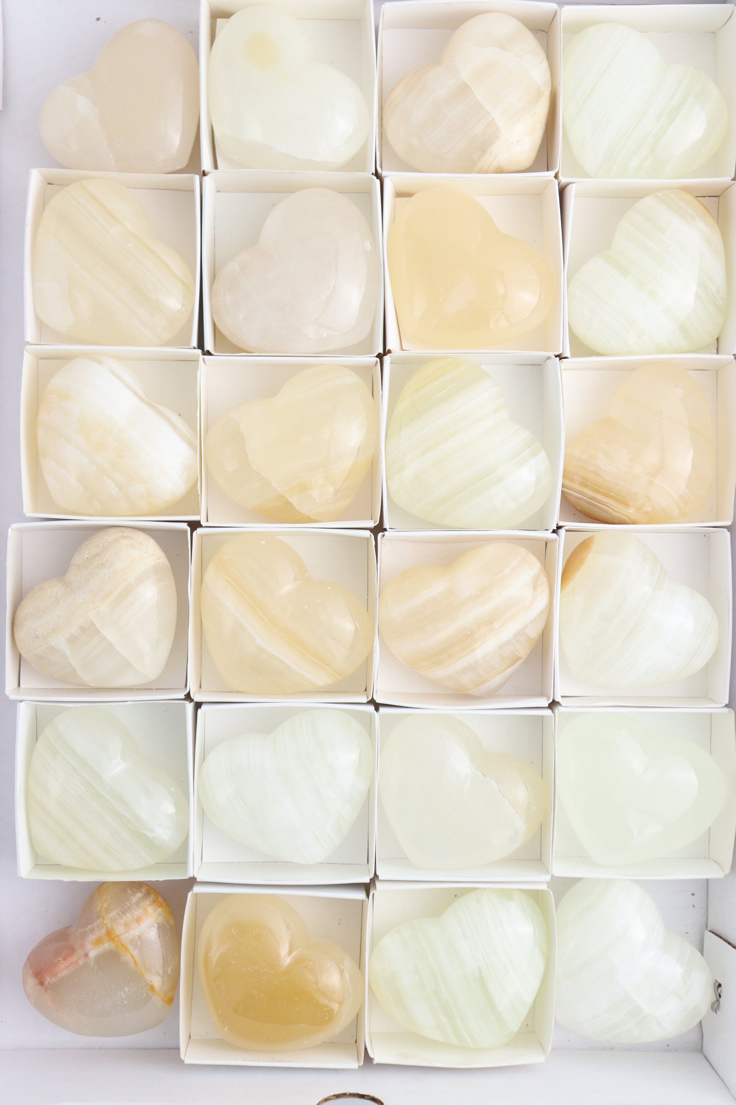 Onyx Hearts - Expert Wholesale and Supplier of Wholesale Crystals & Bulk Gemstones, ["Hearts","Mexico","onyx"]
