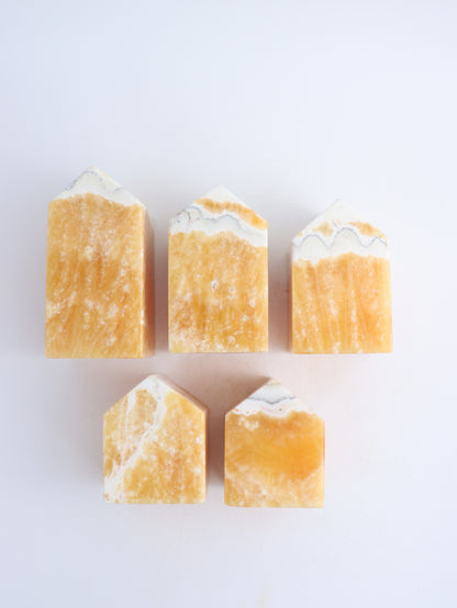 Onyx Christmas Village Set of 5 - Expert Wholesale and Supplier of Wholesale Crystals & Bulk Gemstones, ["christmas","Mexico","Mixed Carvings","onyx"]