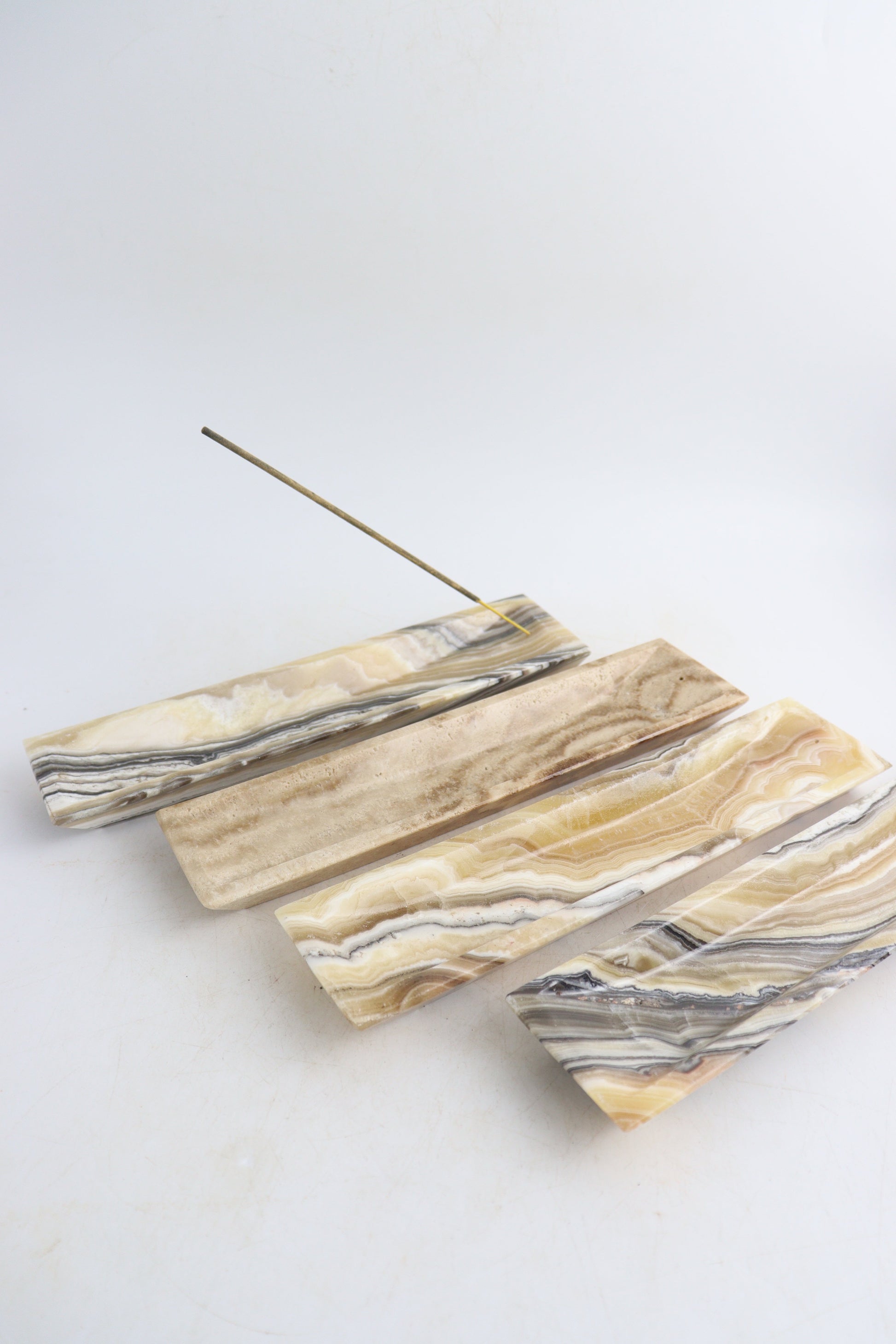 Onyx Incense Holders (Set of 6) - Expert Wholesale and Supplier of Wholesale Crystals & Bulk Gemstones, ["Incense holders","Mexico","onyx"]