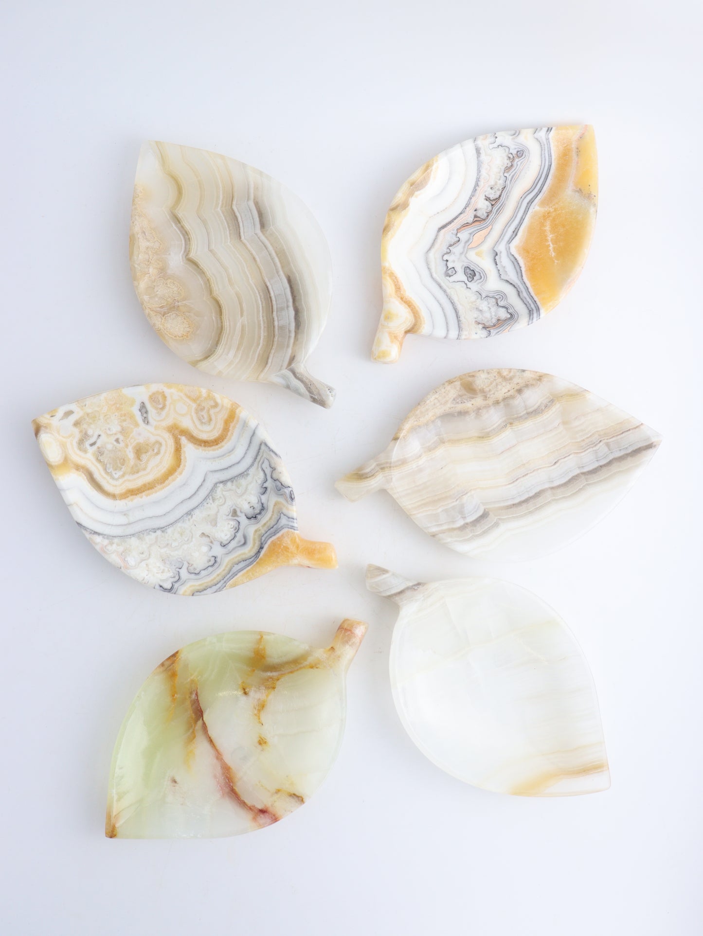 Onyx Leaf Plates - Expert Wholesale and Supplier of Wholesale Crystals & Bulk Gemstones, ["Mexico","onyx","plate"]