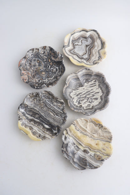 Onyx Margarita Plates - Expert Supplier of Wholesale Crystals & Bulk Gemstones
