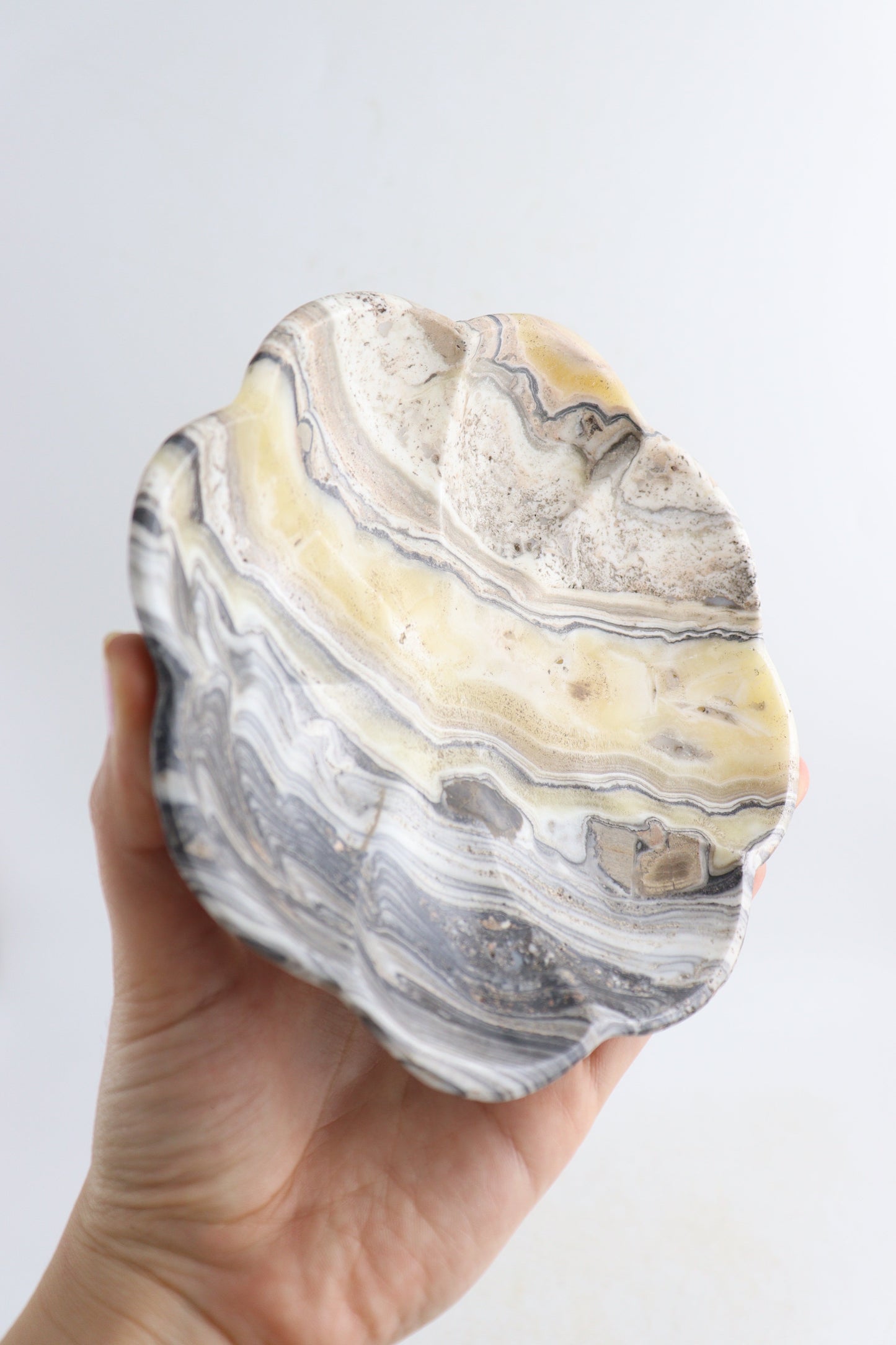 Onyx Margarita Plates - Expert Supplier of Wholesale Crystals & Bulk Gemstones