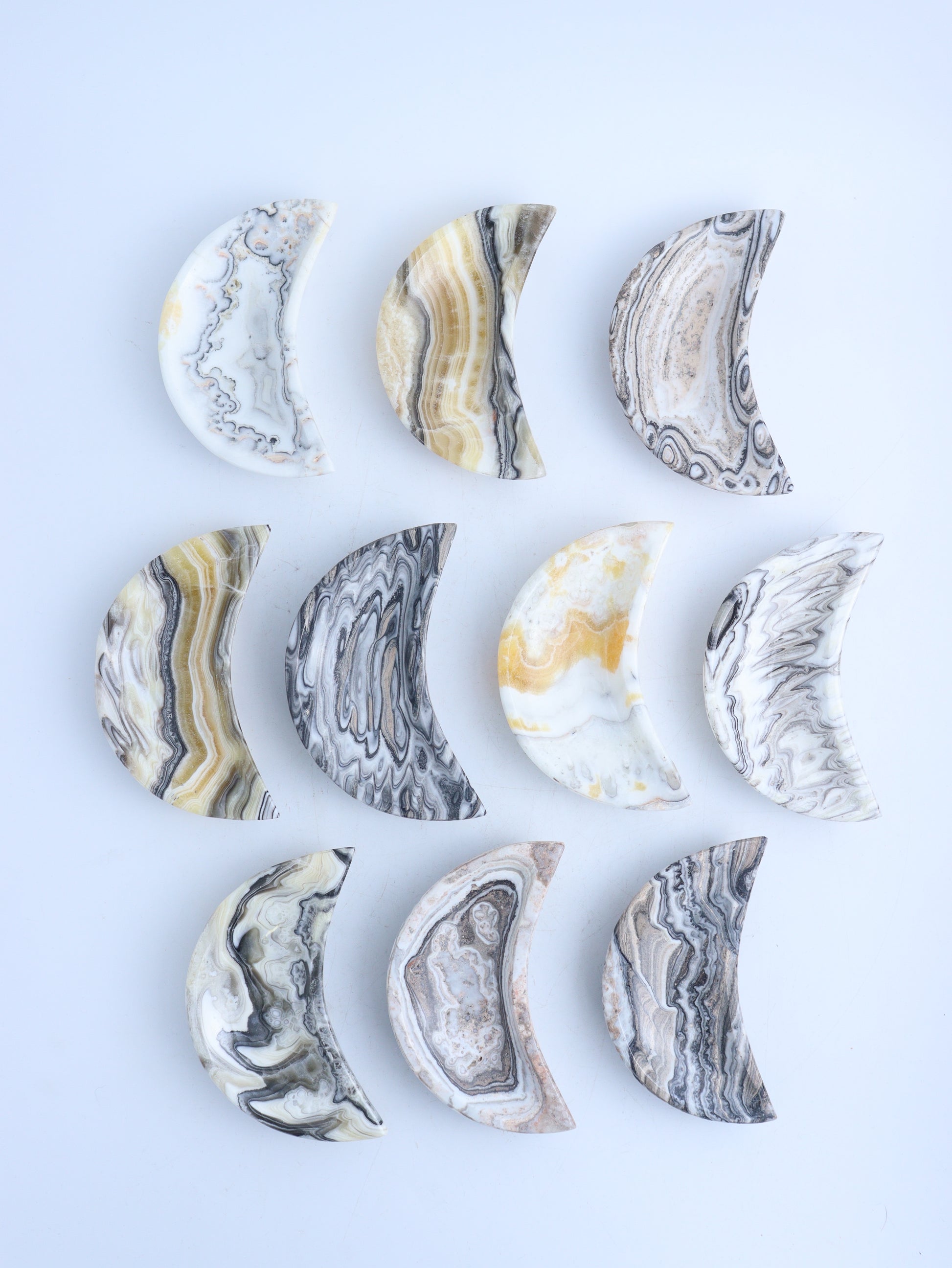 Onyx Moon Plates - Expert Wholesale and Supplier of Wholesale Crystals & Bulk Gemstones, ["Bowls","Mexico","onyx"]