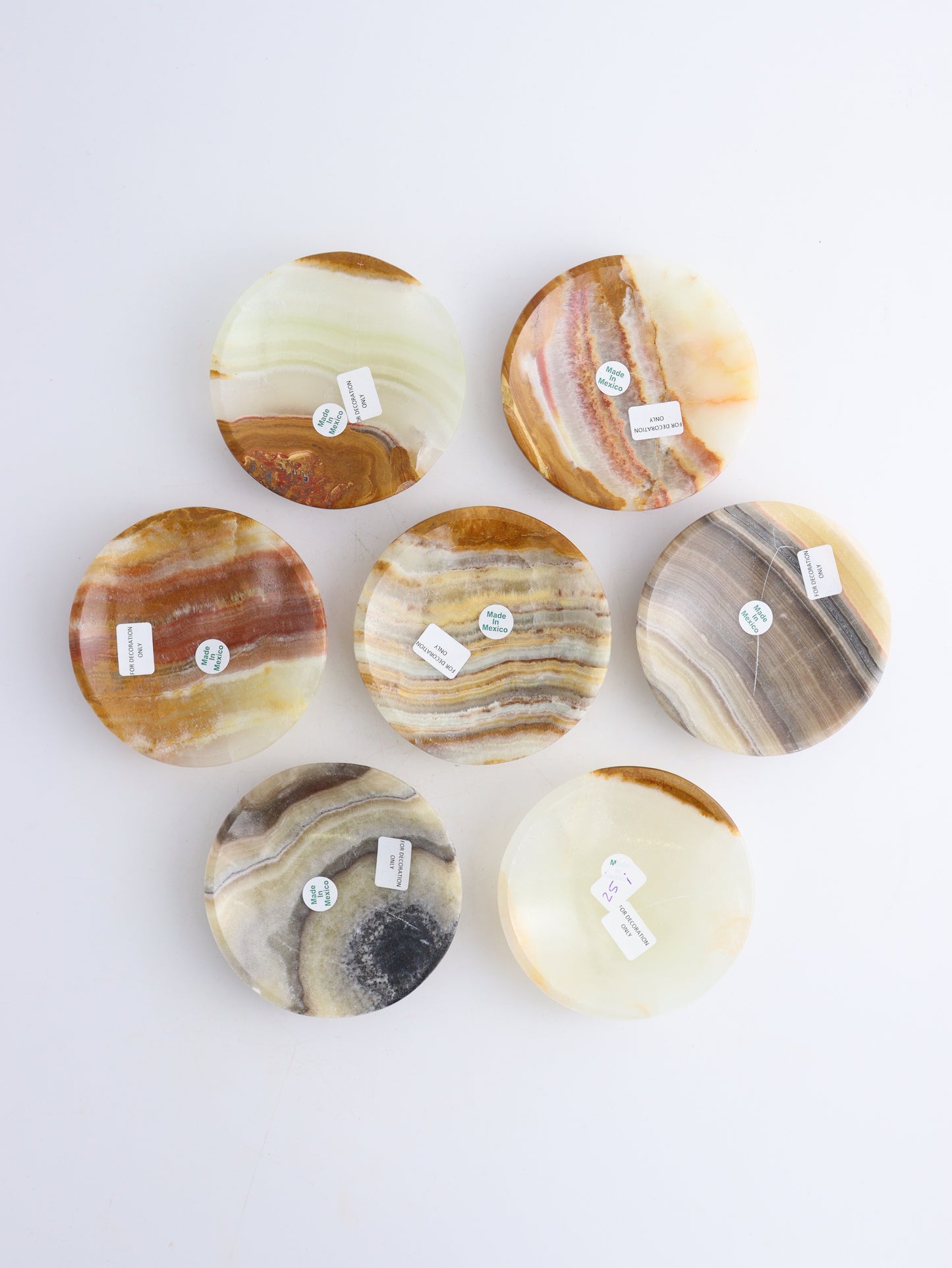 Onyx Small Bowls (36 Pieces) - Expert Wholesale and Supplier of Wholesale Crystals & Bulk Gemstones, ["Bowls","Mexico","onyx","plate"]