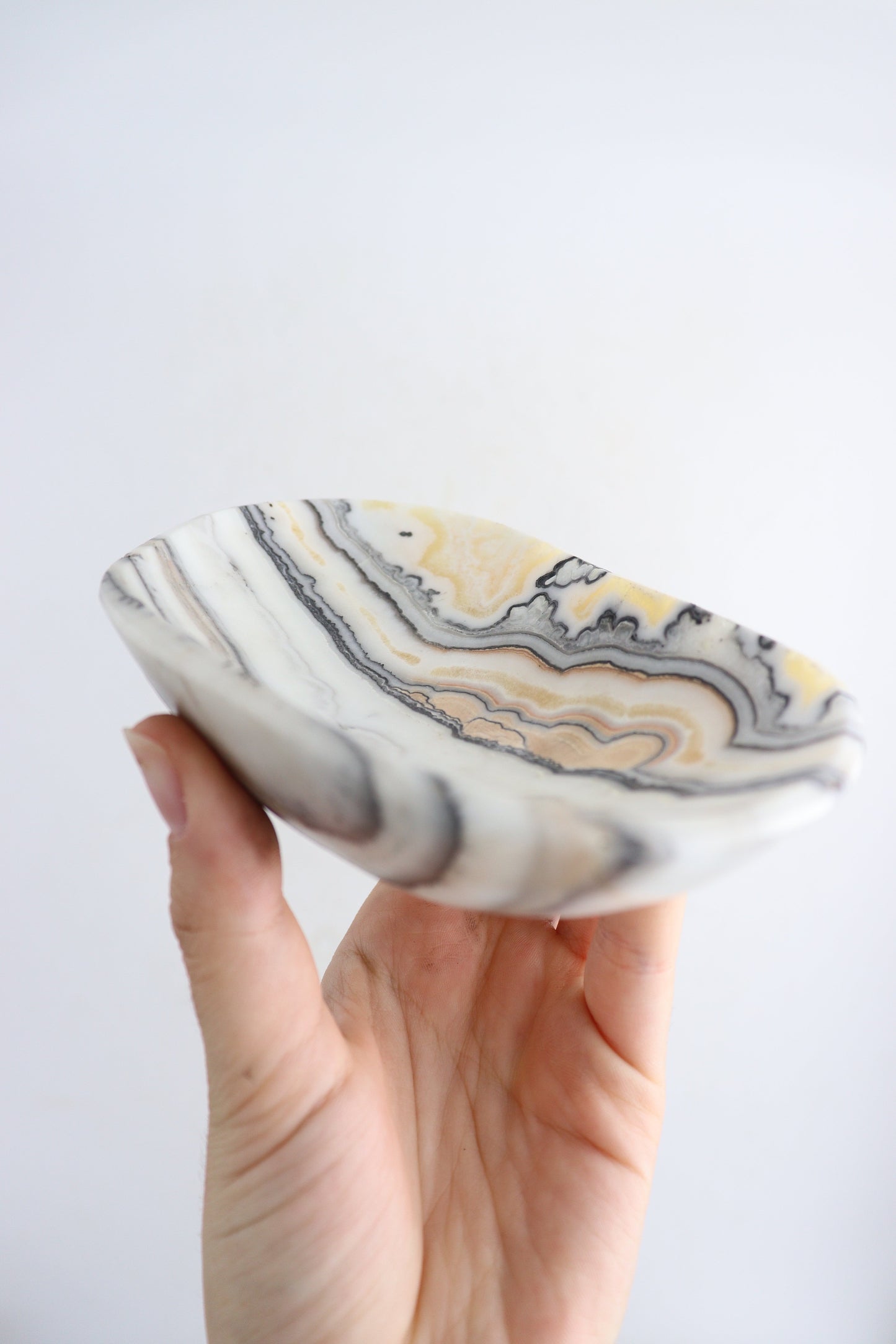Onyx Small Irregular Bowls - Expert Supplier of Wholesale Crystals & Bulk Gemstones