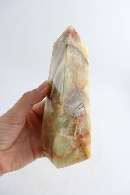 Onyx Towers - Expert Supplier of Wholesale Crystals & Bulk Gemstones