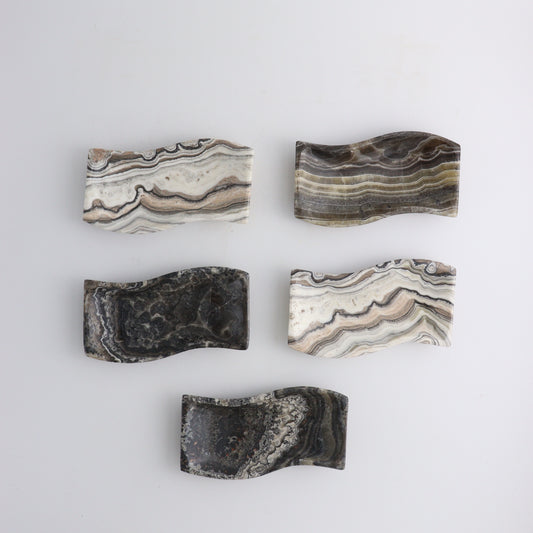 Zebra Onyx Wavy Dish - Mi Esperanza Minerals