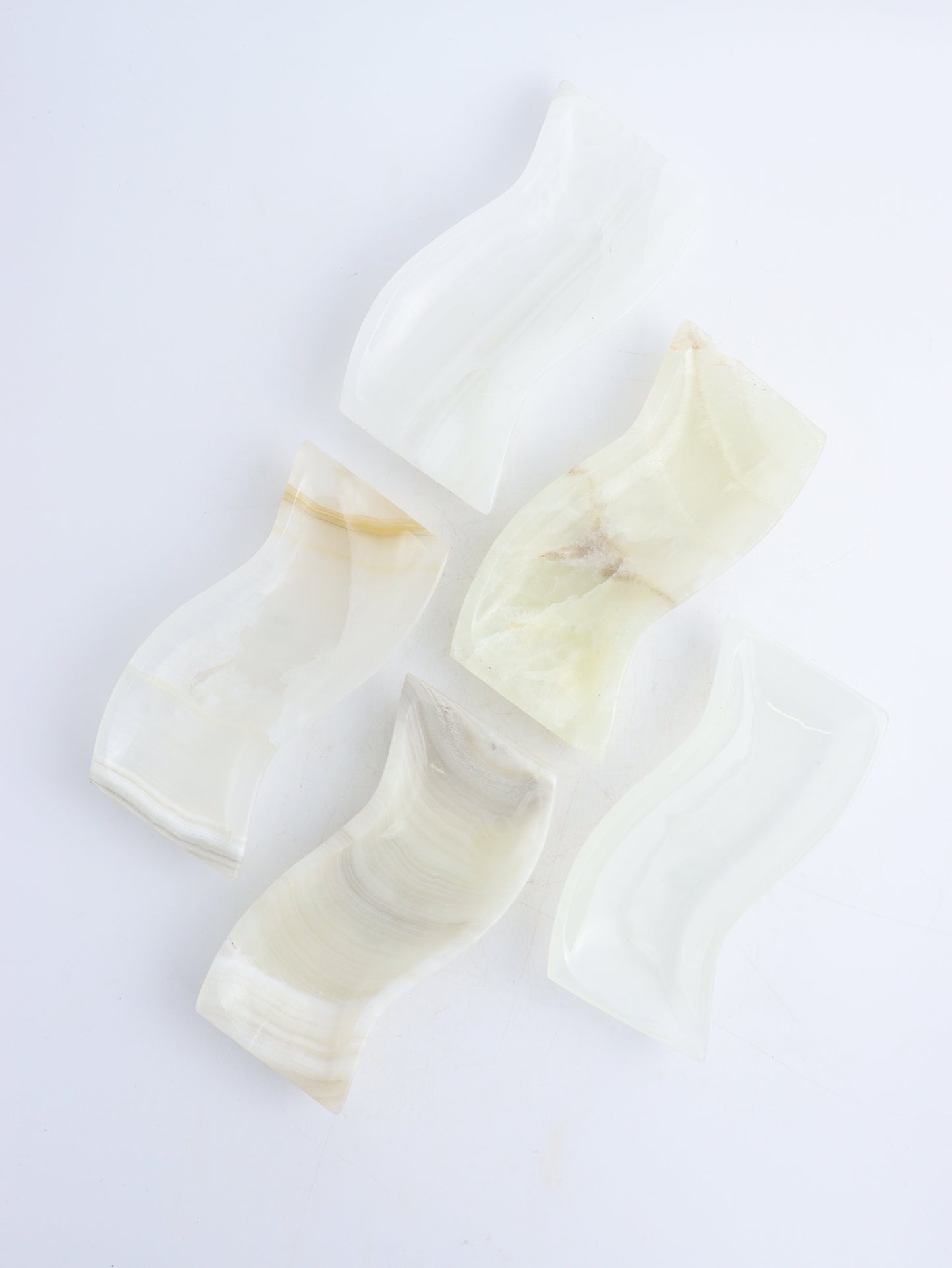 Onyx Wavy Plates - Expert Wholesale and Supplier of Wholesale Crystals & Bulk Gemstones, ["Mexico","onyx","plate"]