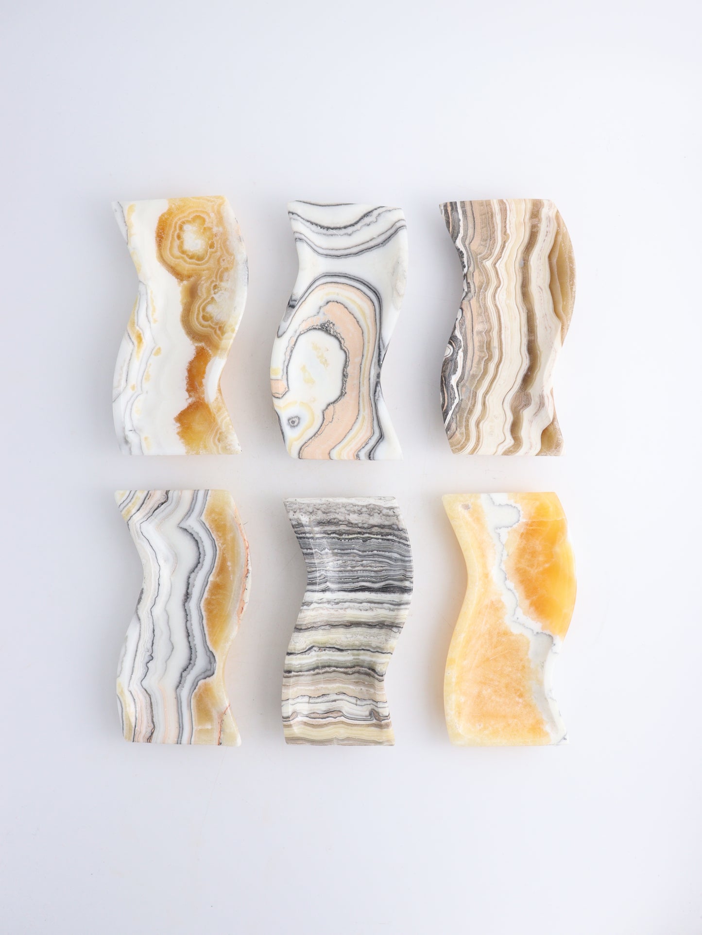 Onyx Wavy Plates - Expert Wholesale and Supplier of Wholesale Crystals & Bulk Gemstones, ["Mexico","onyx","plate"]