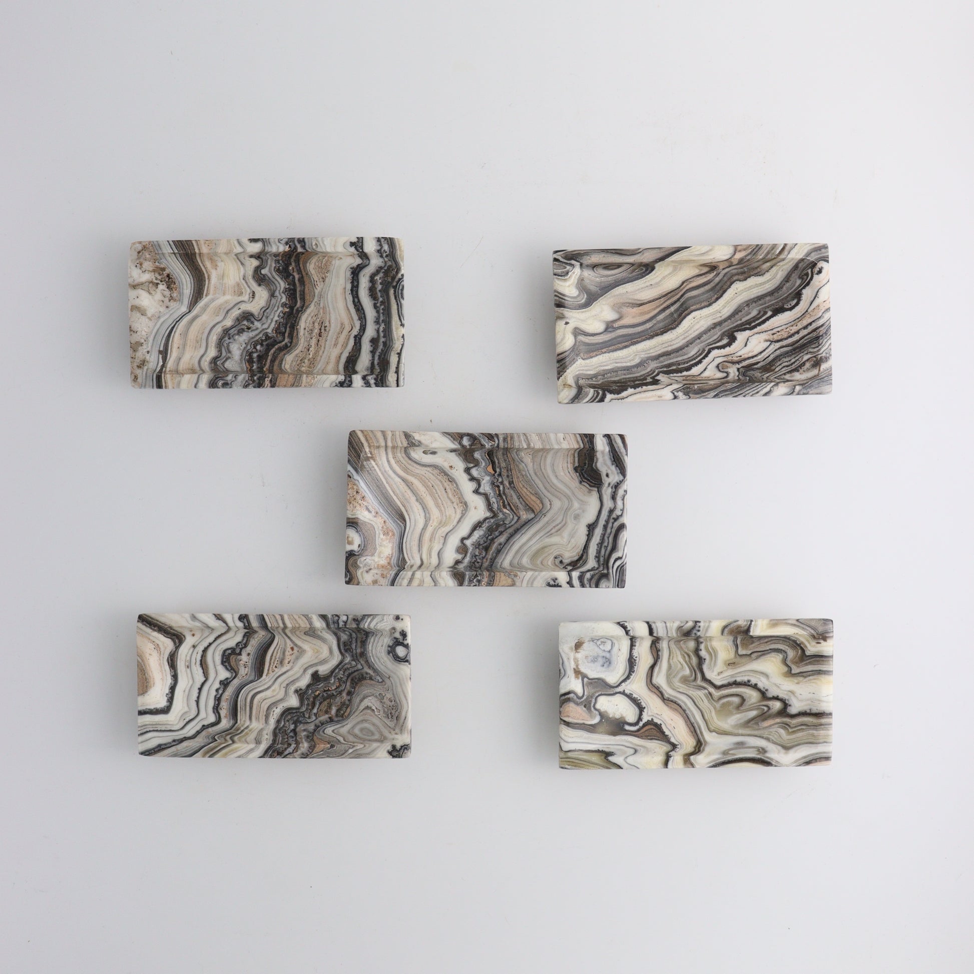 Zebra Onyx Rectangular Dishes - Mi Esperanza Minerals