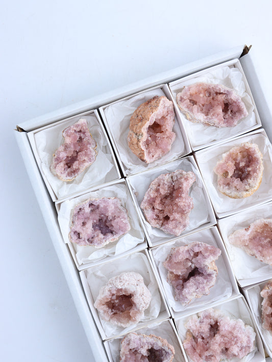 12 Pieces Pink Amethyst Flat - Mi Esperanza Minerals