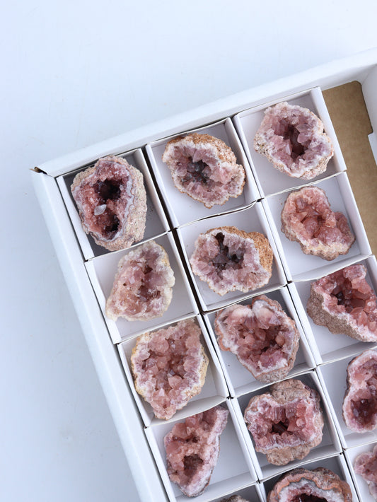 15 Piece Pink Amethyst Flat - Mi Esperanza Minerals