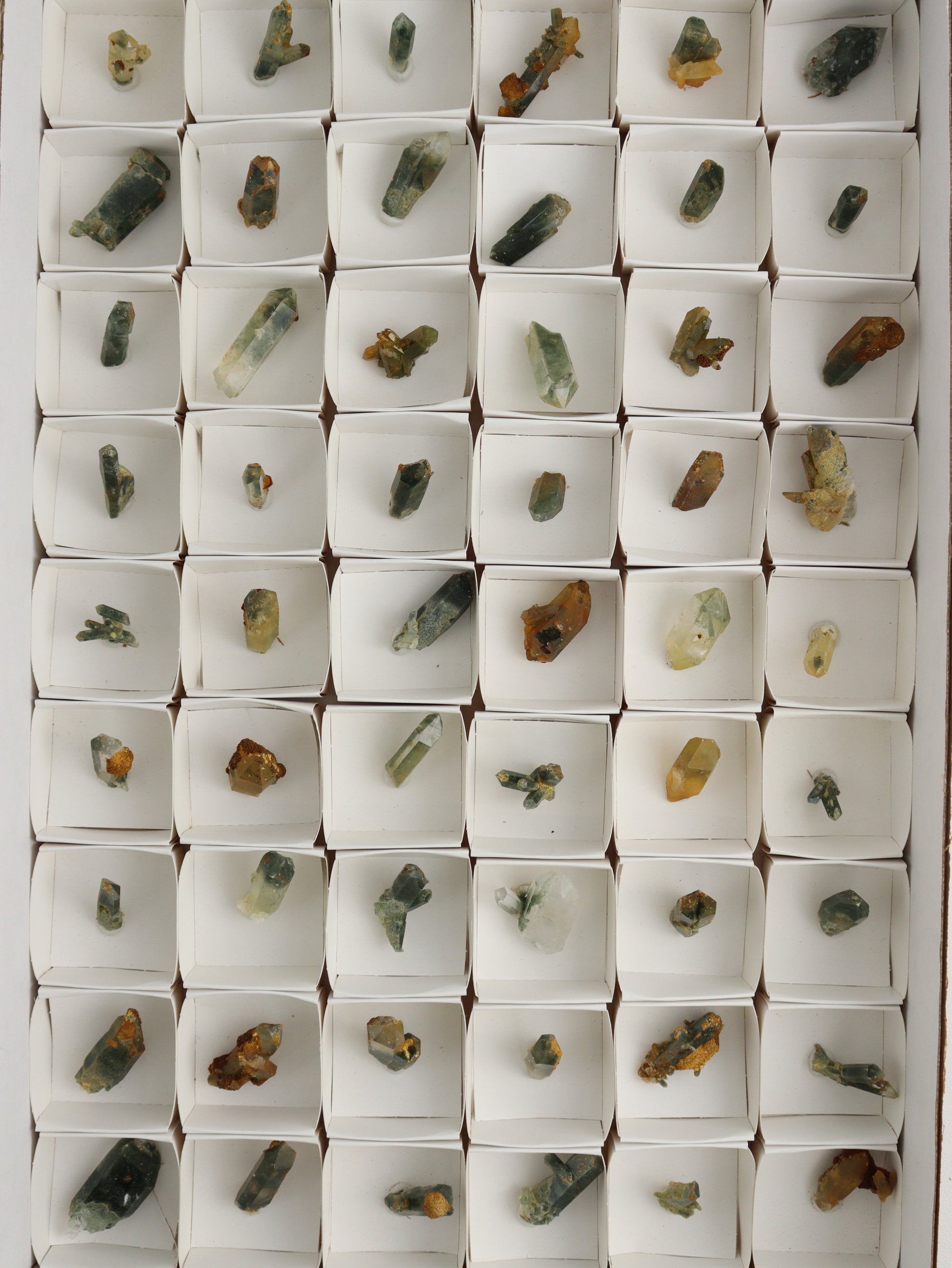 Swiss Quartz with Chloride - Expert Wholesale and Supplier of Wholesale Crystals & Bulk Gemstones, ["flats","quartz"]