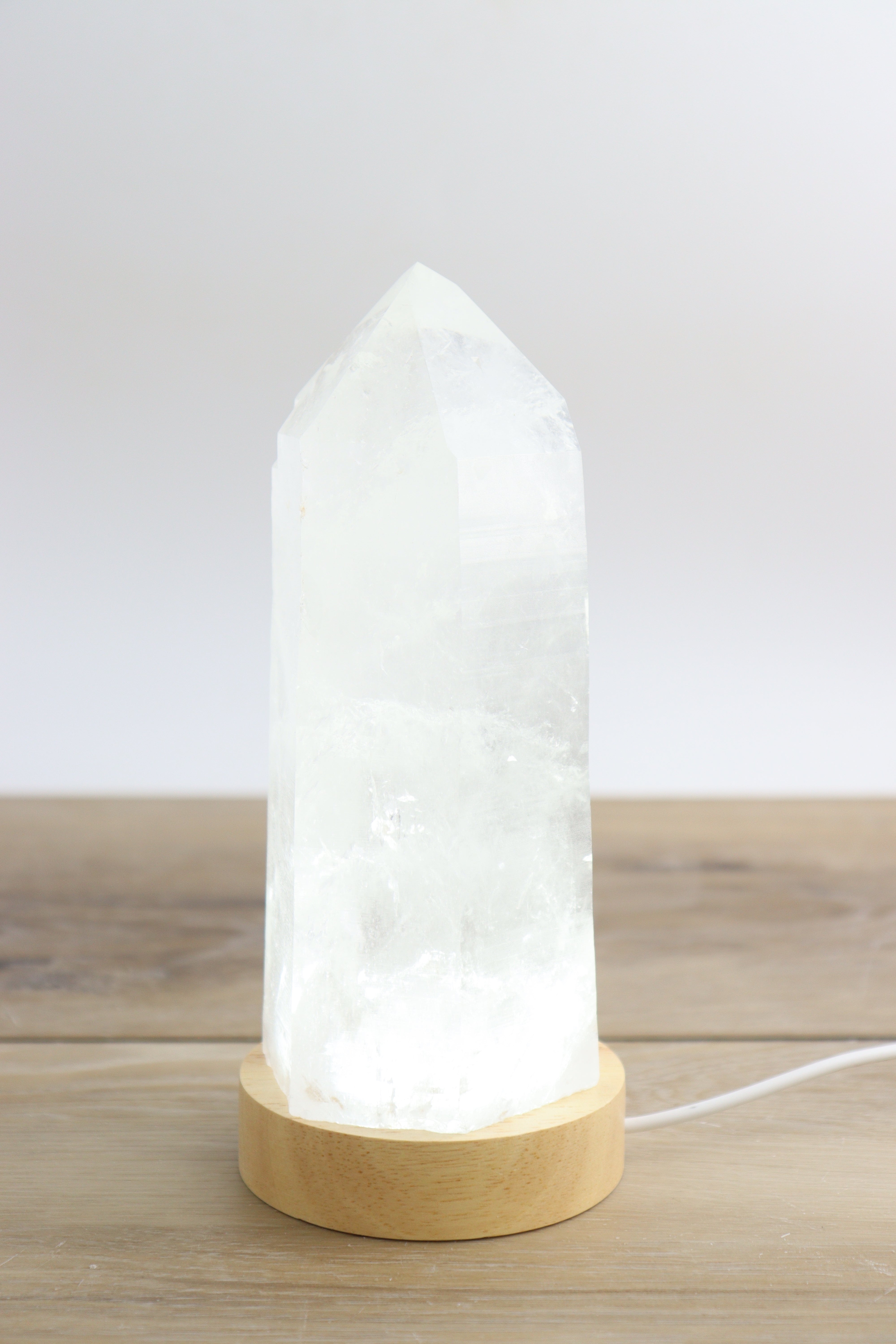 Quartz Tower with Led Lamp | Wholesale Crystals Vendor – Mi Esperanza ...