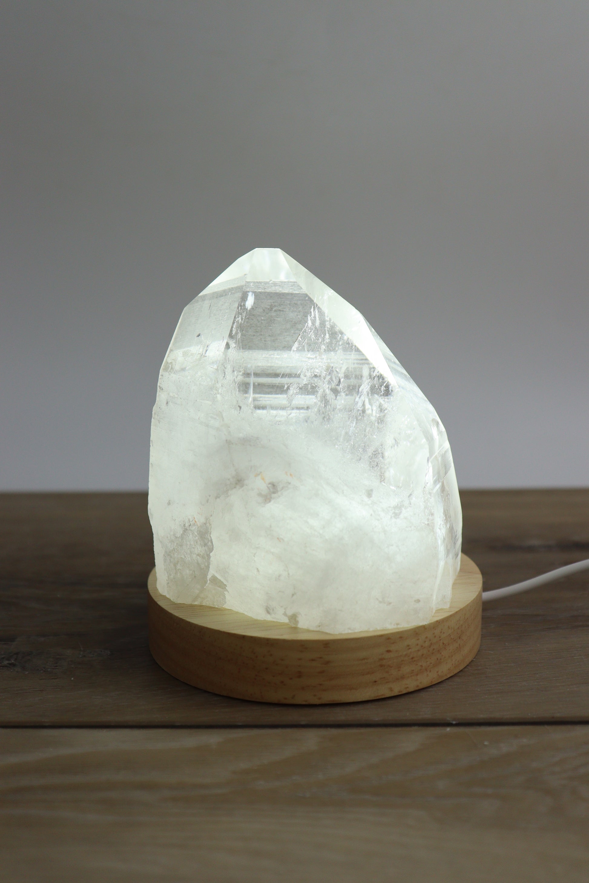 Quartz Towers With LED Lamp - Expert Supplier of Wholesale Crystals & Bulk Gemstones
