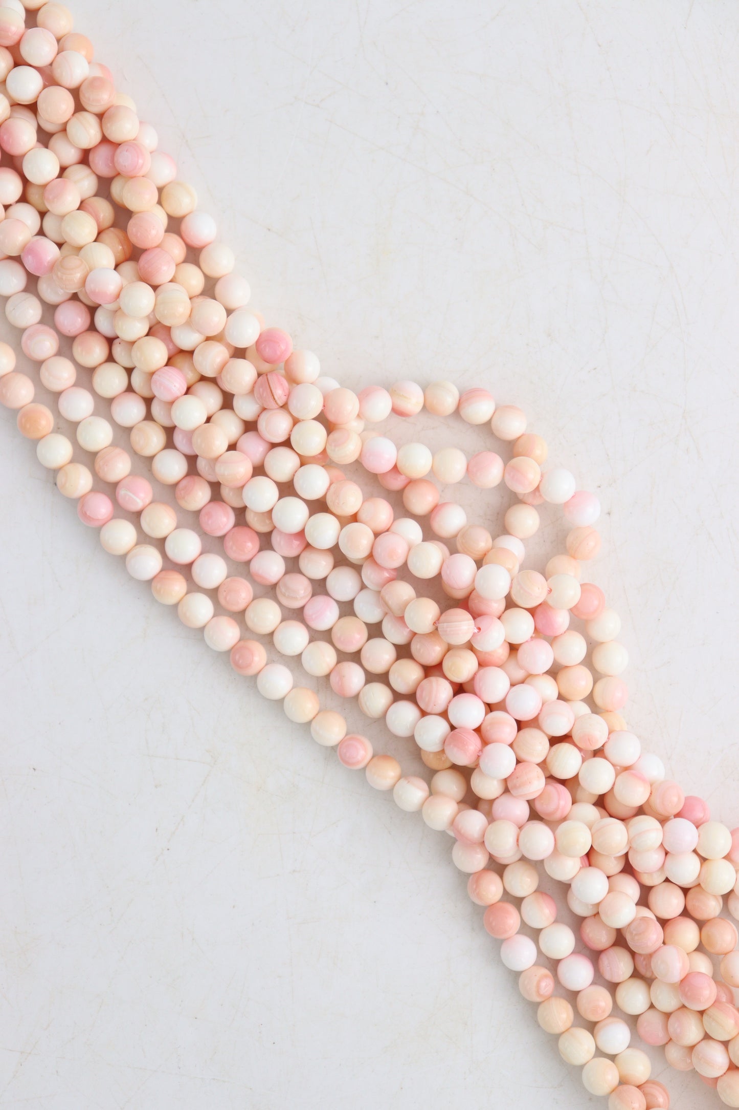 Queen Conch 8mm Round Beads