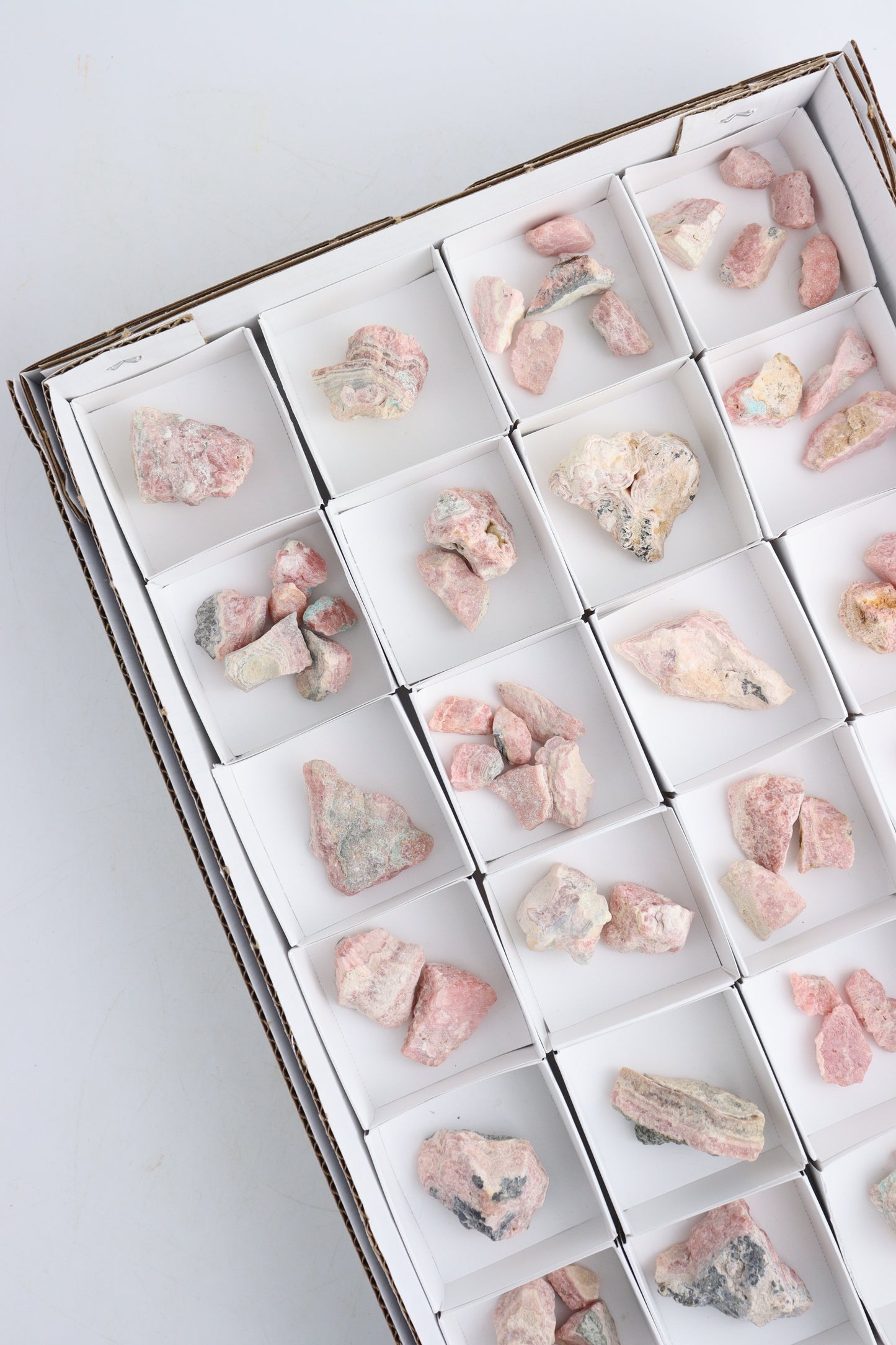 Rhodocrosite Rough Flat - Expert Supplier of Wholesale Crystals & Bulk Gemstones