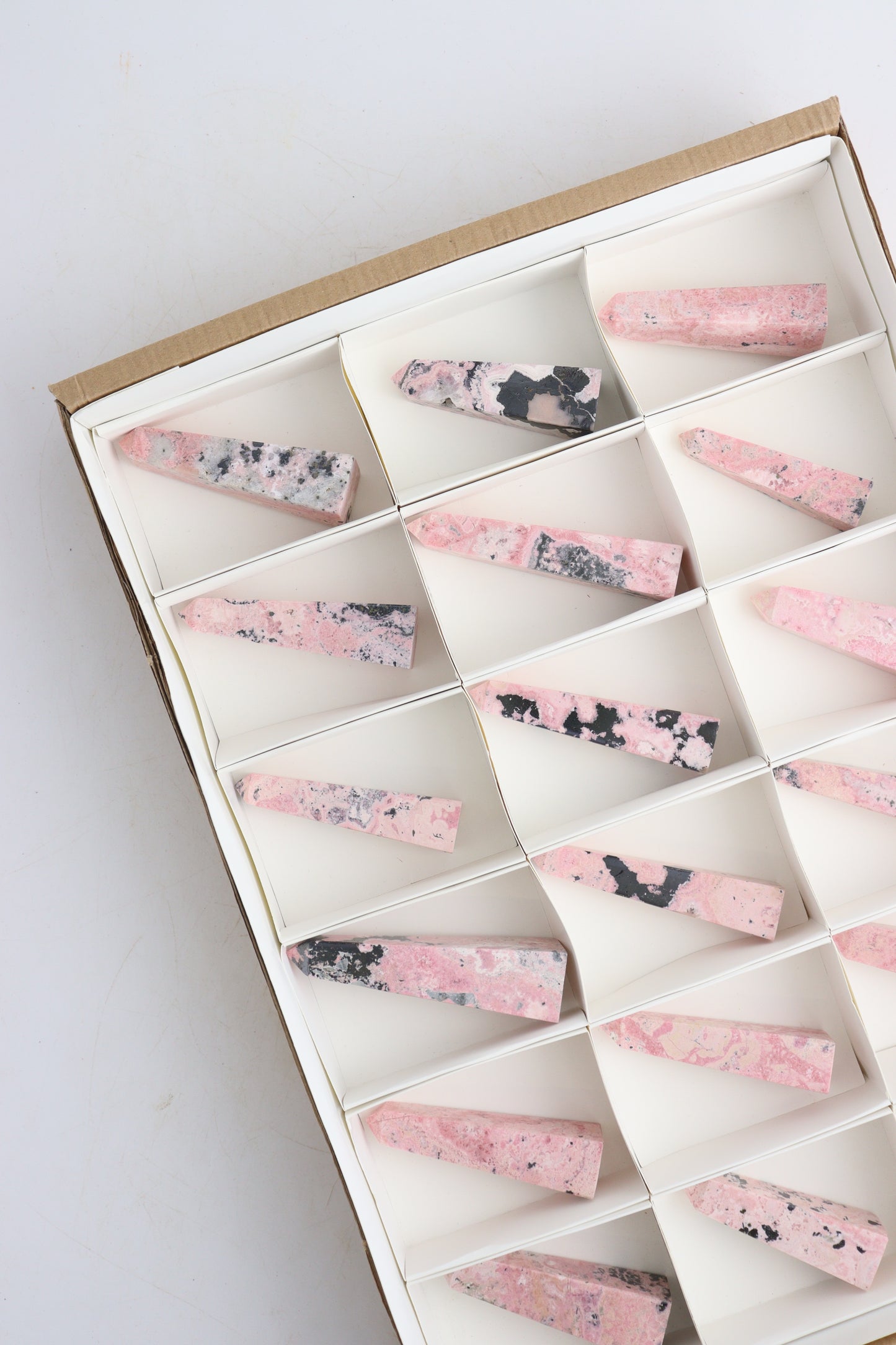 Rhodonite Towers Flat - Expert Supplier of Wholesale Crystals & Bulk Gemstones