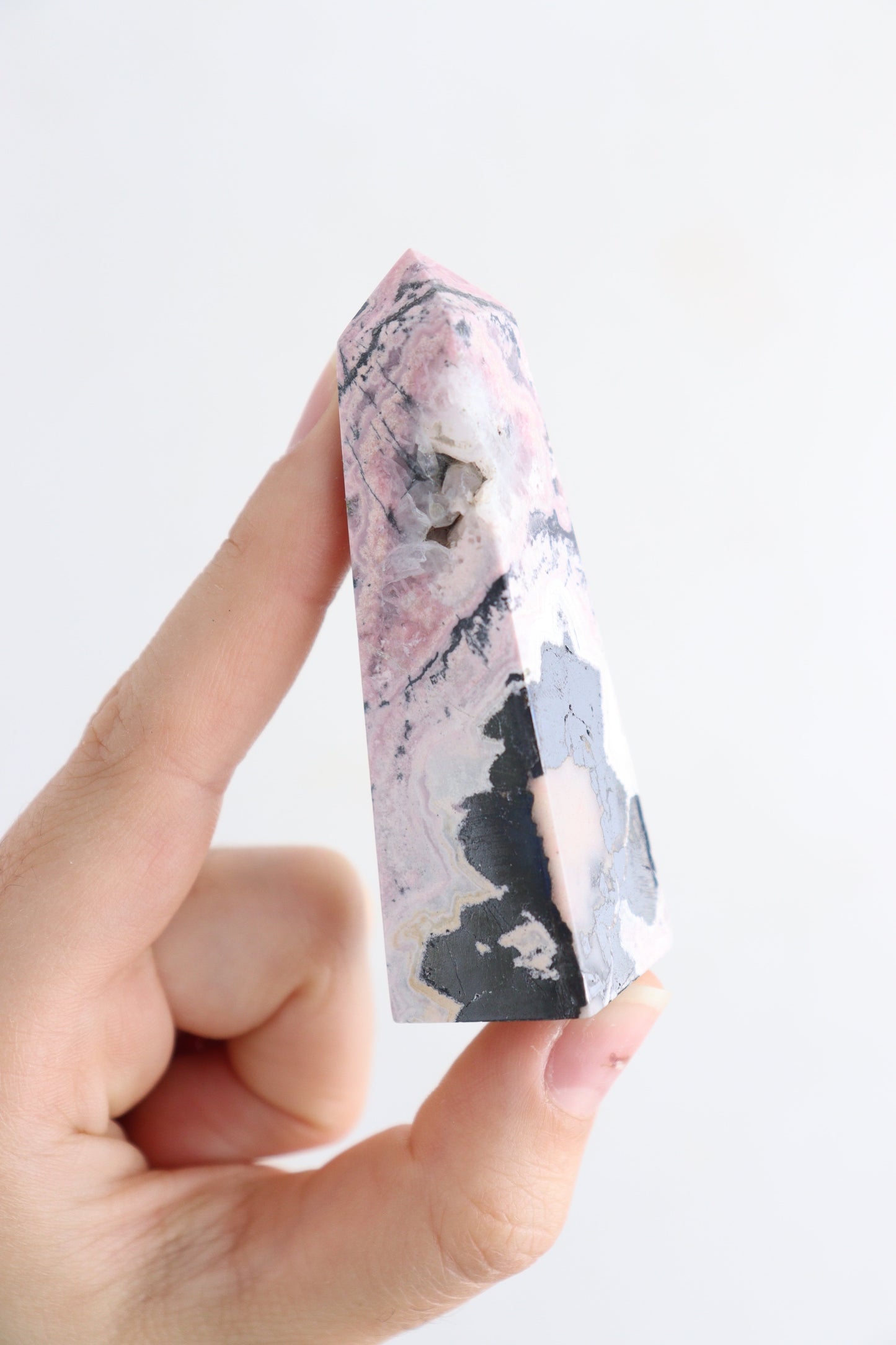 Rhodonite Towers Flat - Expert Supplier of Wholesale Crystals & Bulk Gemstones