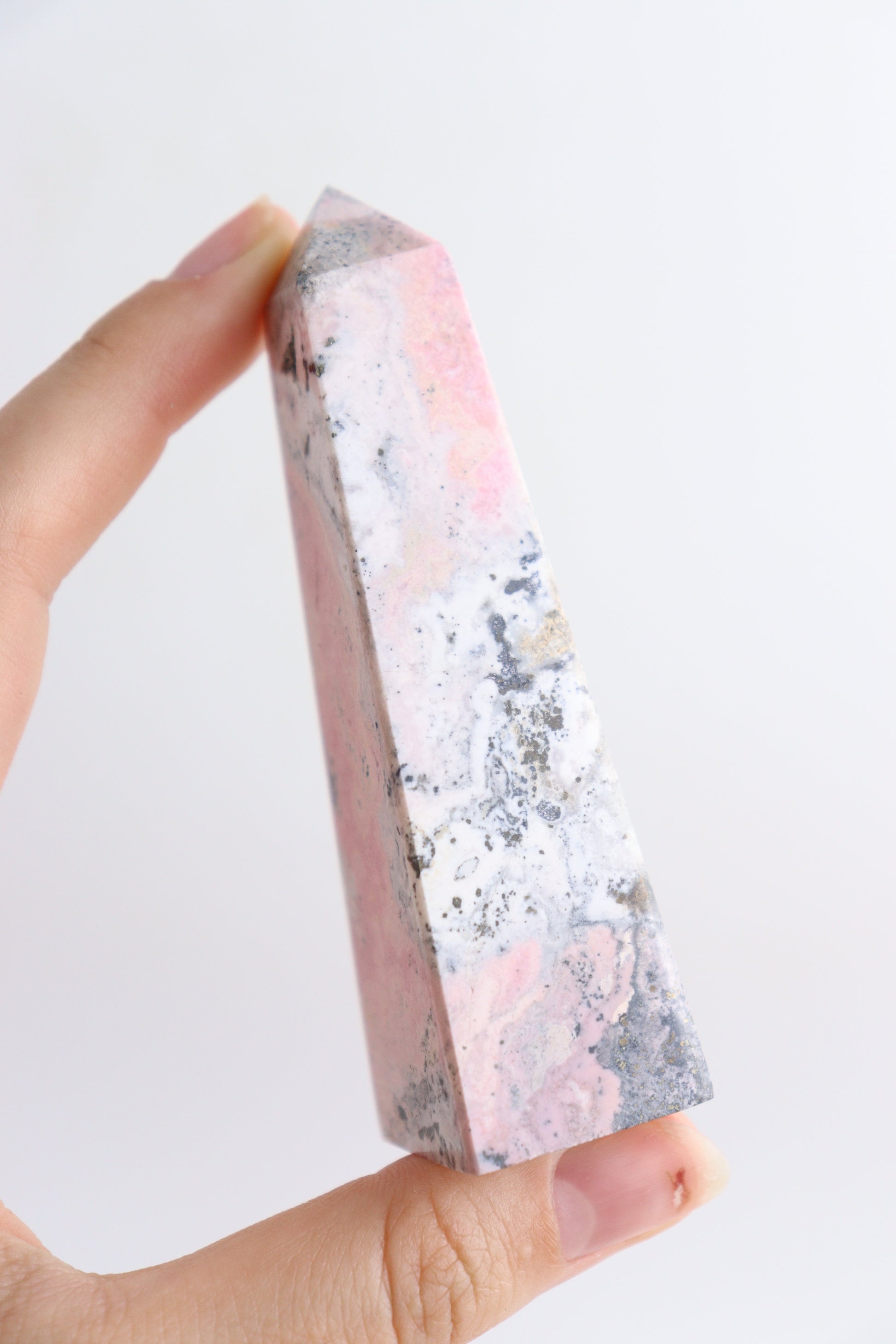 Rhodonite Towers - Expert Supplier of Wholesale Crystals & Bulk Gemstones