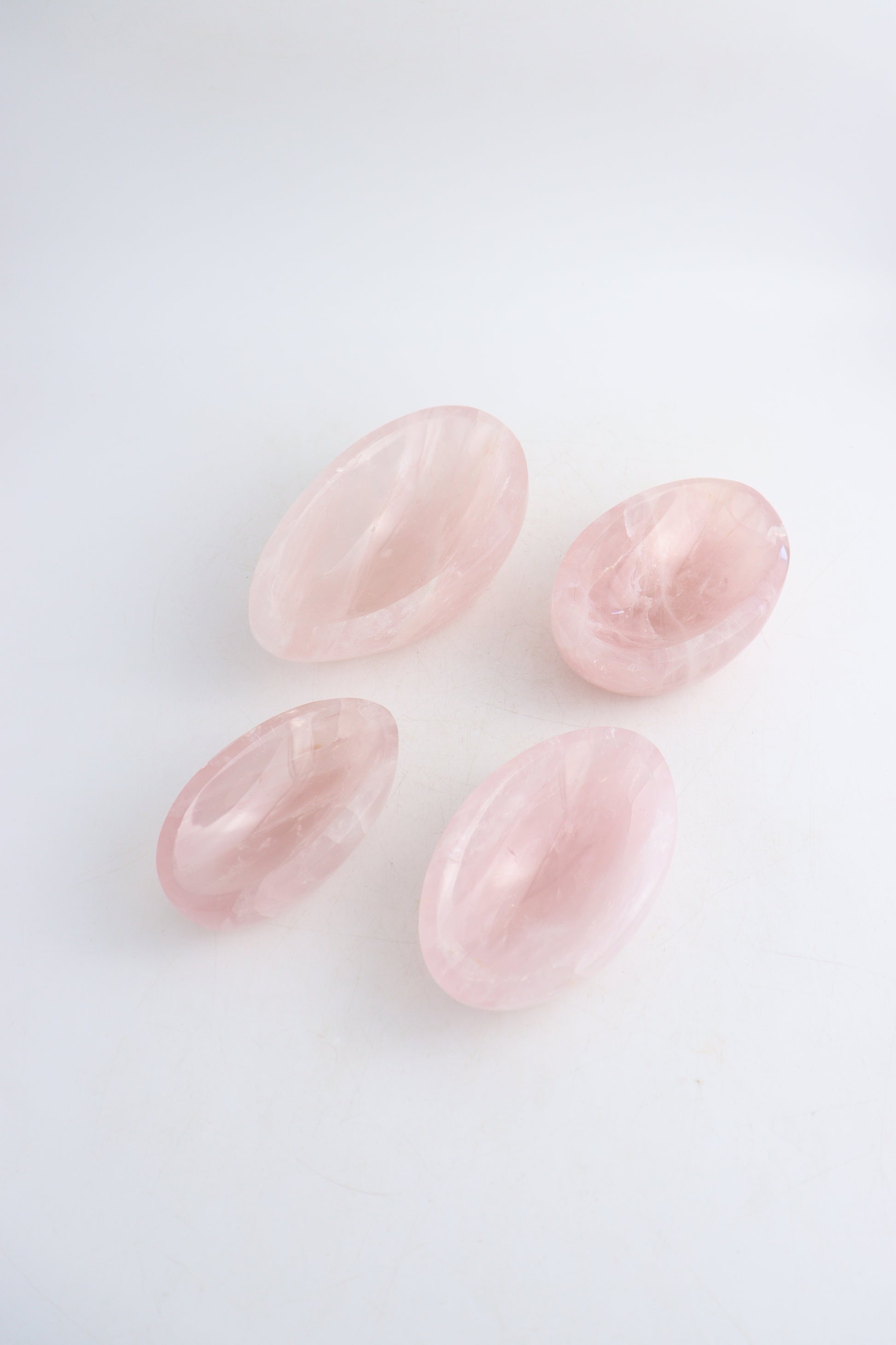 Rose Quartz Bowls - Expert Supplier of Wholesale Crystals & Bulk Gemstones