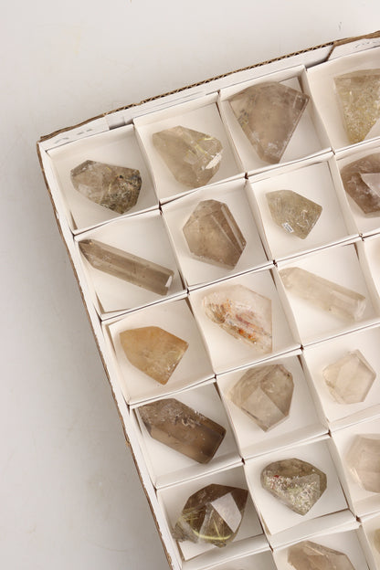 Rutilated Quartz Freeform Flat - Expert Supplier of Wholesale Crystals & Bulk Gemstones