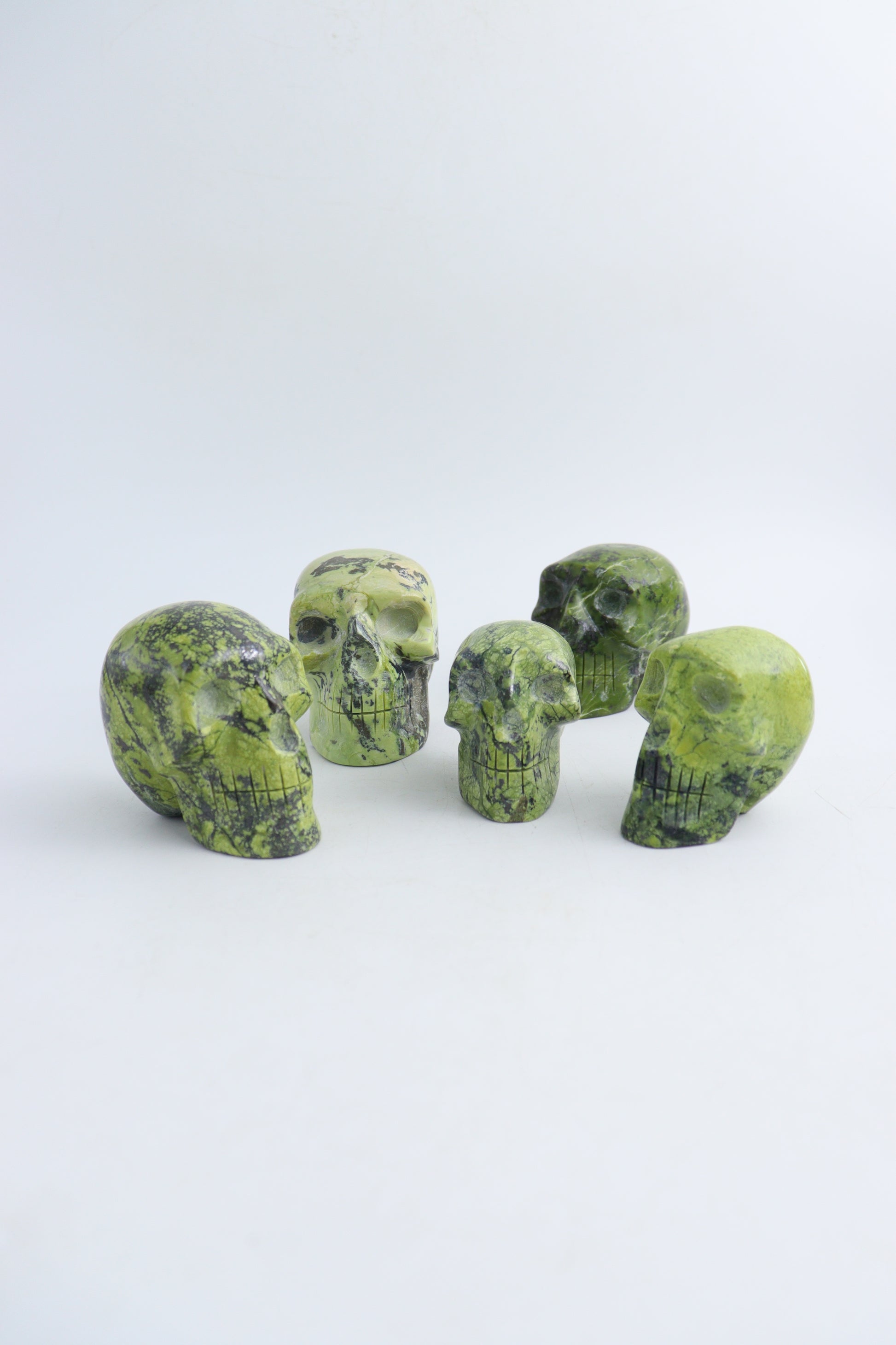 Serpentine Skulls - Expert Wholesale and Supplier of Wholesale Crystals & Bulk Gemstones, ["Mixed Carvings","serpentine"]