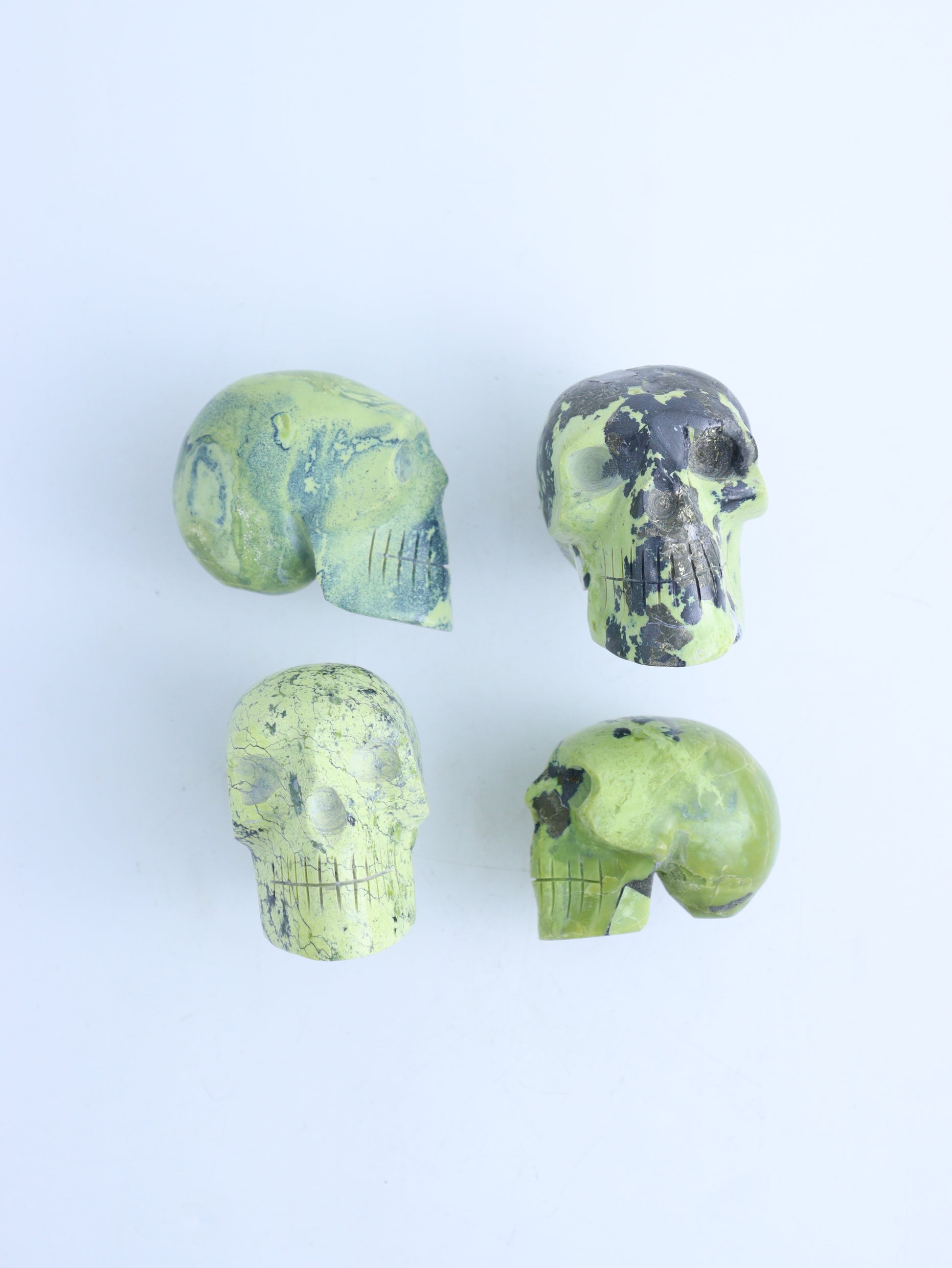 Serpentine Skulls - Expert Wholesale and Supplier of Wholesale Crystals & Bulk Gemstones, ["Mixed Carvings","serpentine"]
