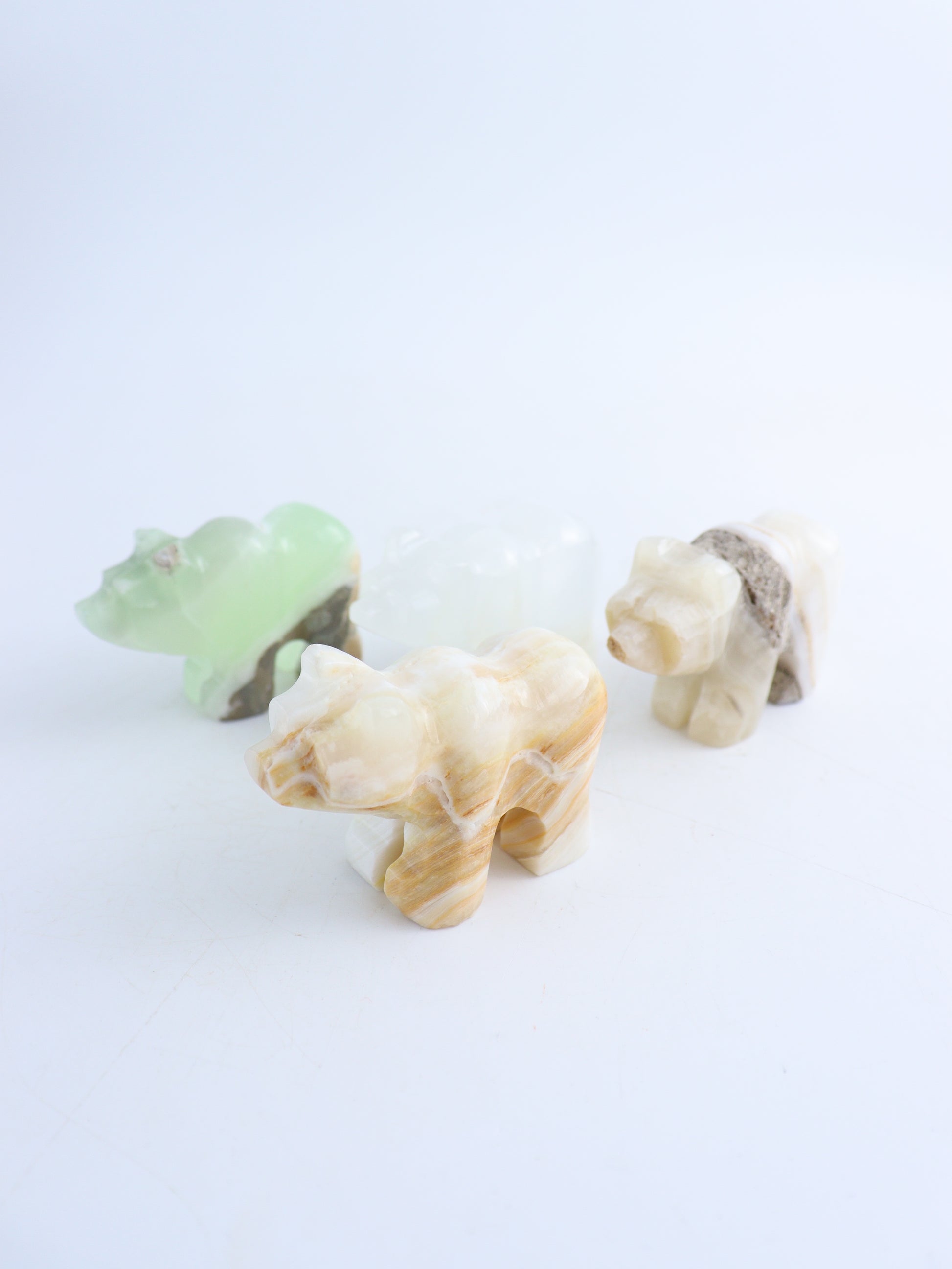 Onyx Small Bear - Expert Wholesale and Supplier of Wholesale Crystals & Bulk Gemstones, ["Animal Carvings","Mexico","Mixed Carvings","onyx"]