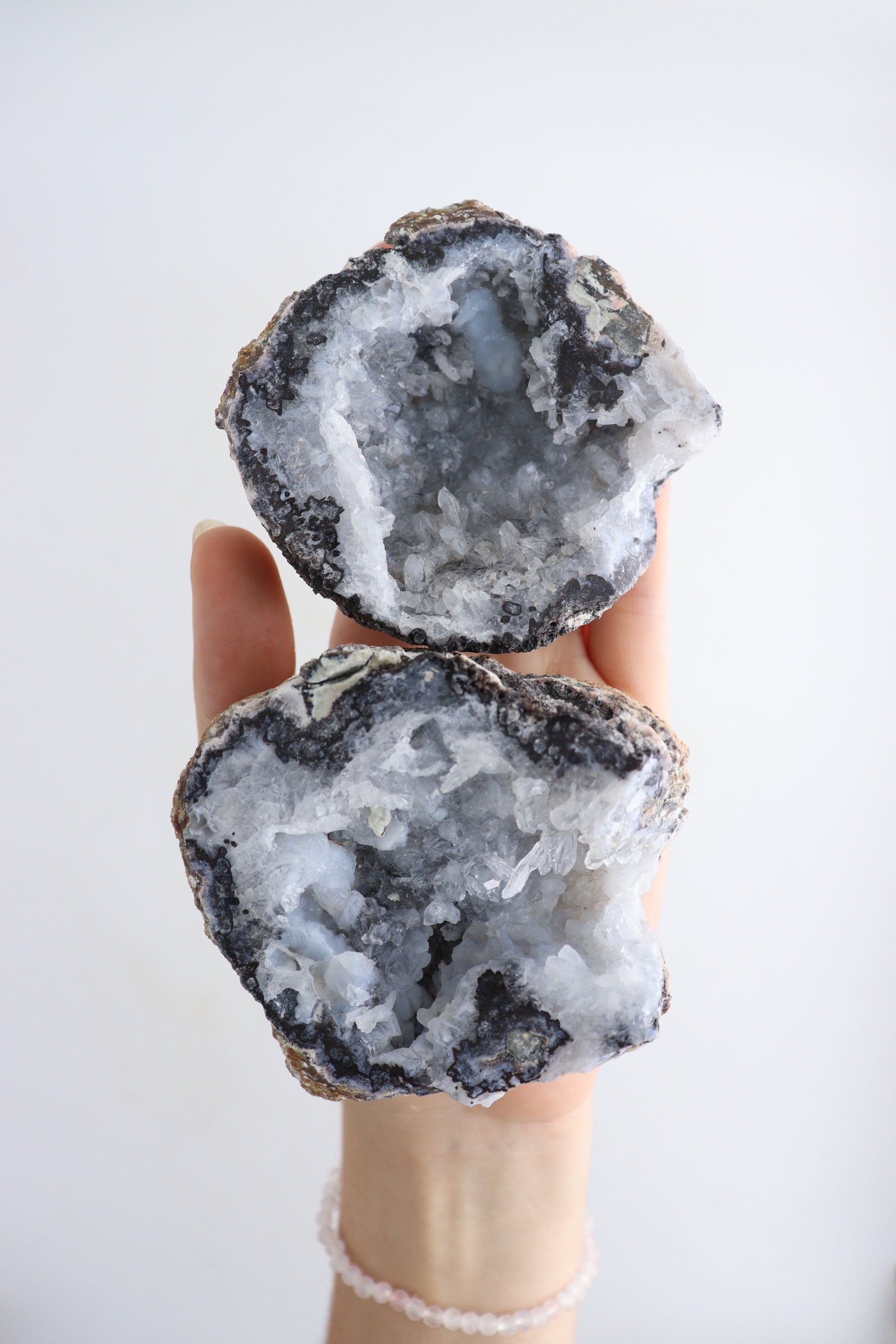 Half Red Geodes Flat - Expert Supplier of Wholesale Crystals & Bulk Gemstones