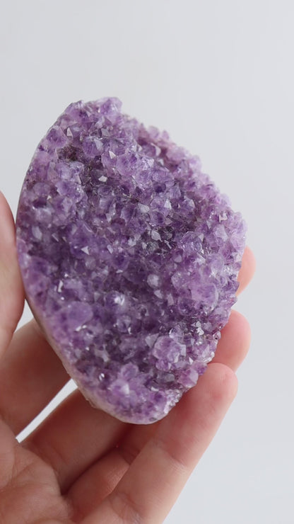 Amethyst Cabs