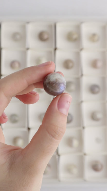 Sunstone and Moonstone Spheres