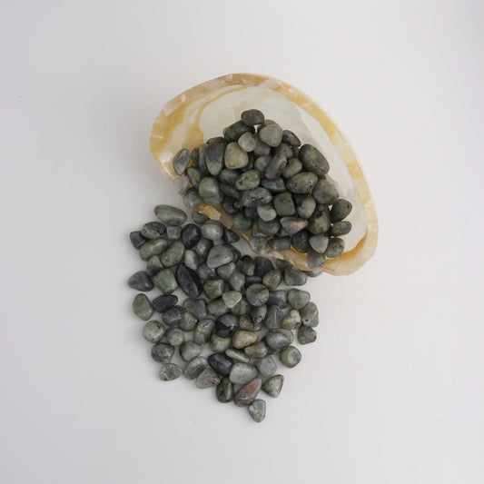 1kg Labradorite Tumbles - Expert Wholesale and Supplier of Wholesale Crystals & Bulk Gemstones, ["China","Labradorite","Tumbles"]