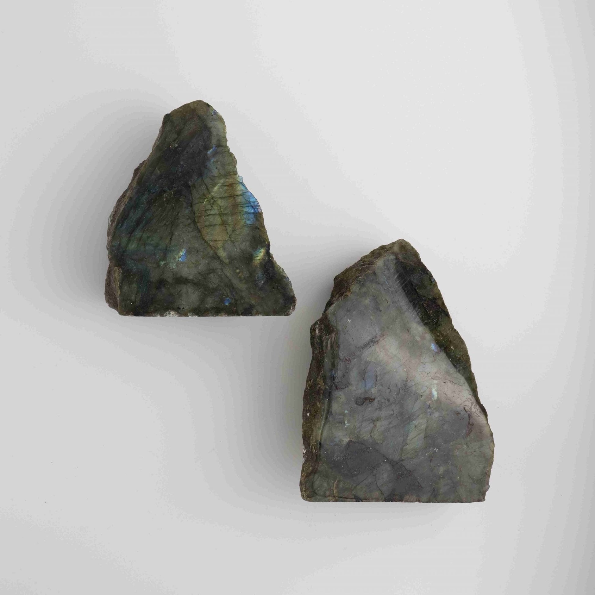 Labradorite Face Polished - Expert Wholesale and Supplier of Wholesale Crystals & Bulk Gemstones, ["Face Polished","Labradorite","Madagascar"]