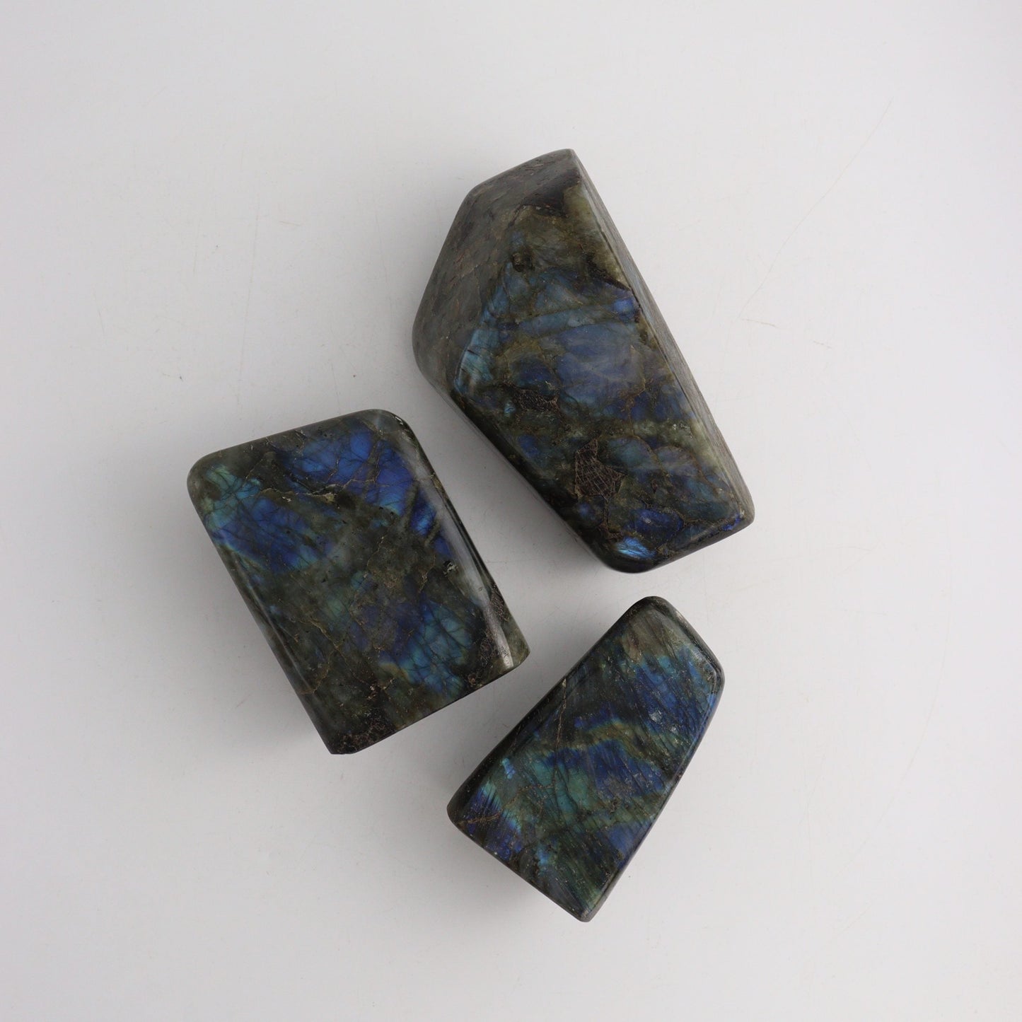 Labradorite Freeforms - Expert Wholesale and Supplier of Wholesale Crystals & Bulk Gemstones, ["Freeforms","Labradorite","Madagascar"]