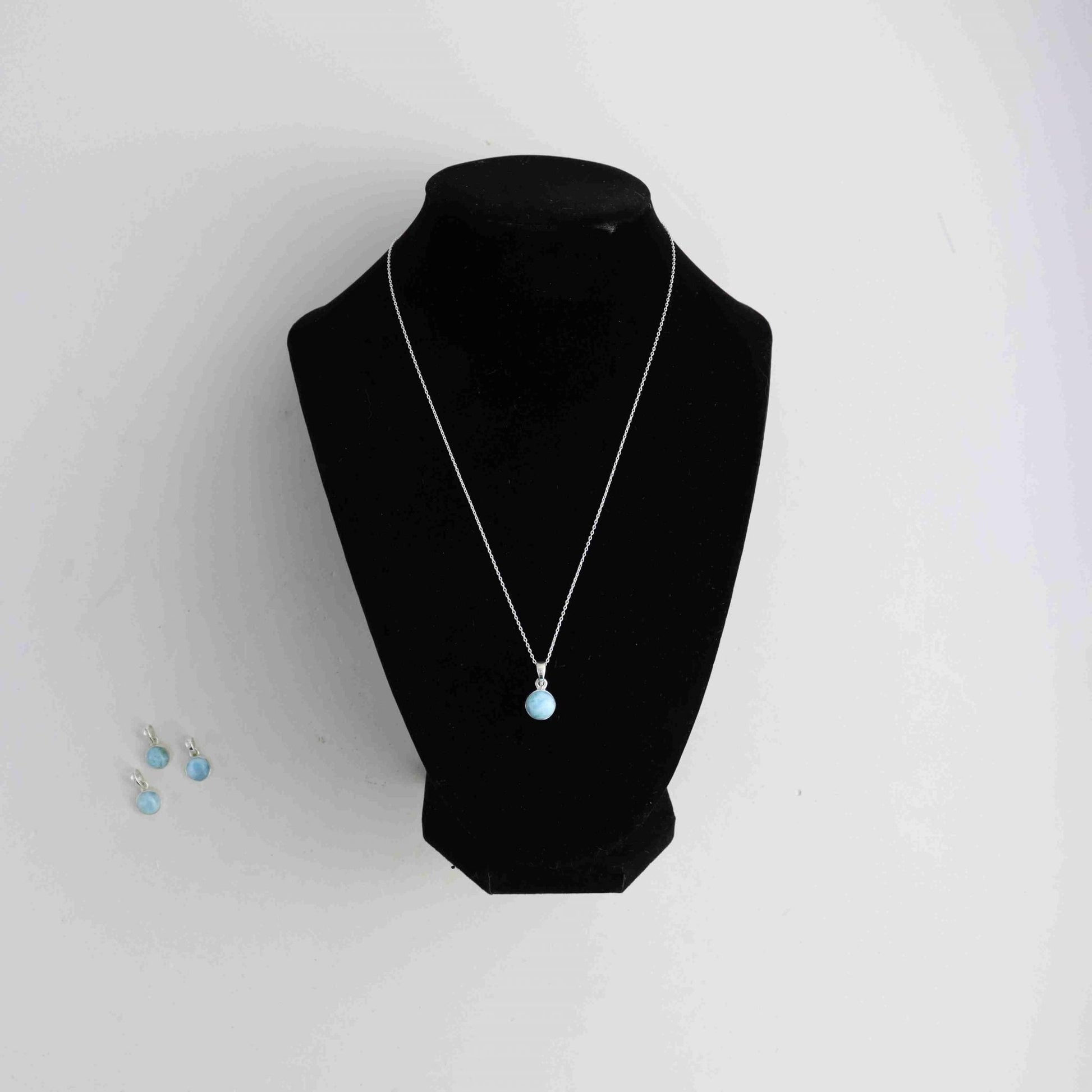 Larimar Round Pendant Set of 4 - Expert Wholesale and Supplier of Wholesale Crystals & Bulk Gemstones, ["Jewelry"]