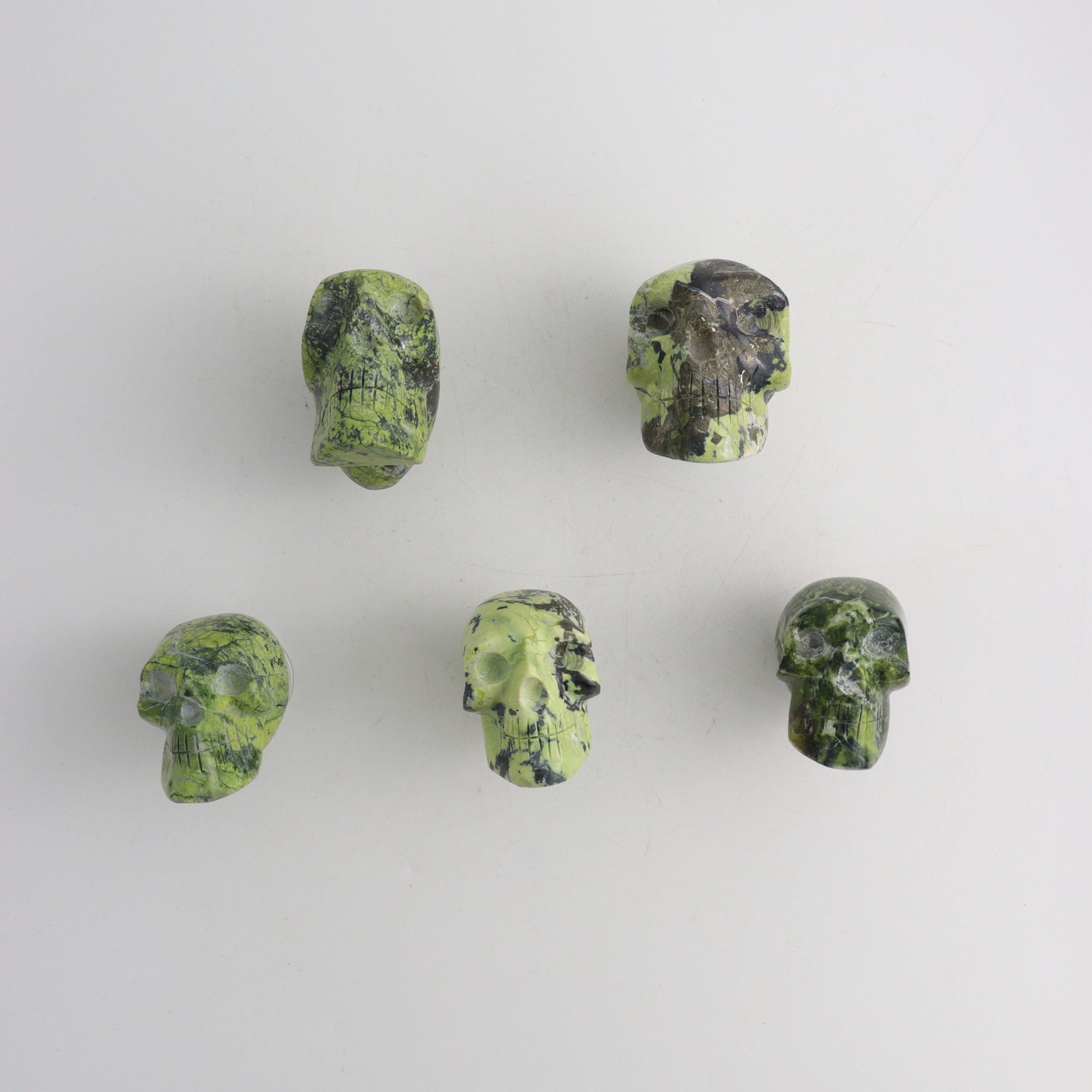 Serpentine Skulls - Expert Wholesale and Supplier of Wholesale Crystals & Bulk Gemstones, ["Mixed Carvings","Peru"]