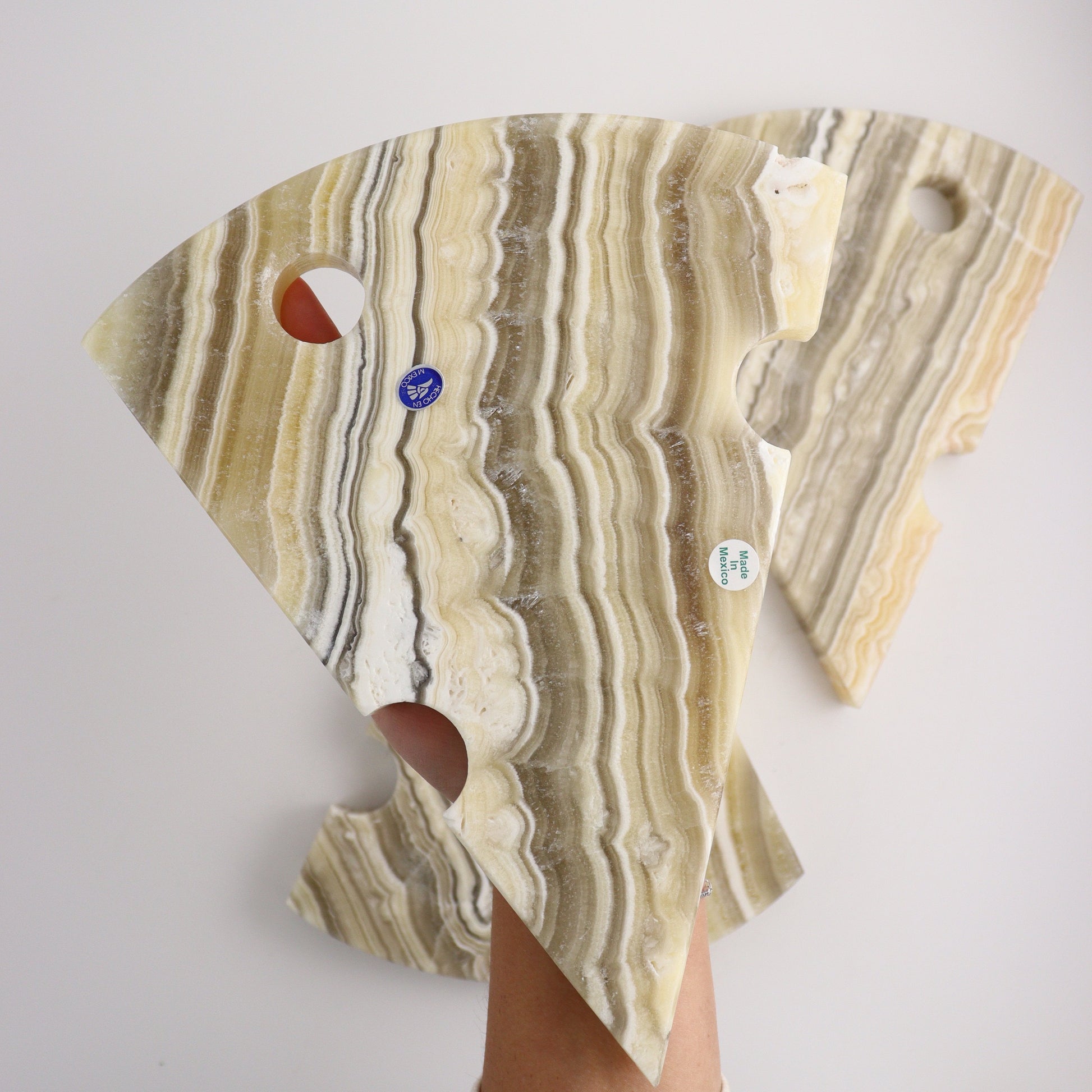 ONE Zebra Onyx Cheese Board - Expert Wholesale and Supplier of Wholesale Crystals & Bulk Gemstones, ["Mexico","Mixed Carvings","Onyx"]