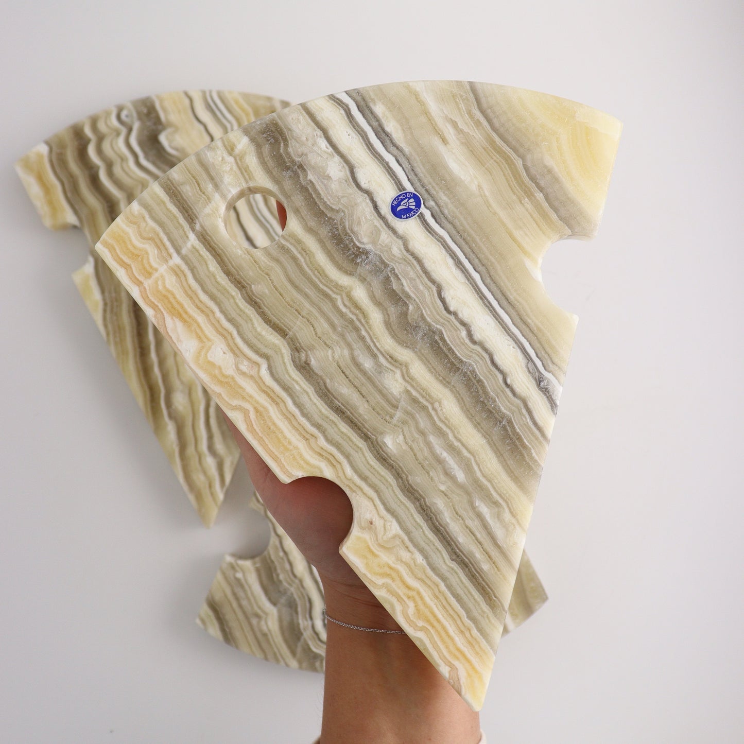 ONE Zebra Onyx Cheese Board - Expert Wholesale and Supplier of Wholesale Crystals & Bulk Gemstones, ["Mexico","Mixed Carvings","Onyx"]