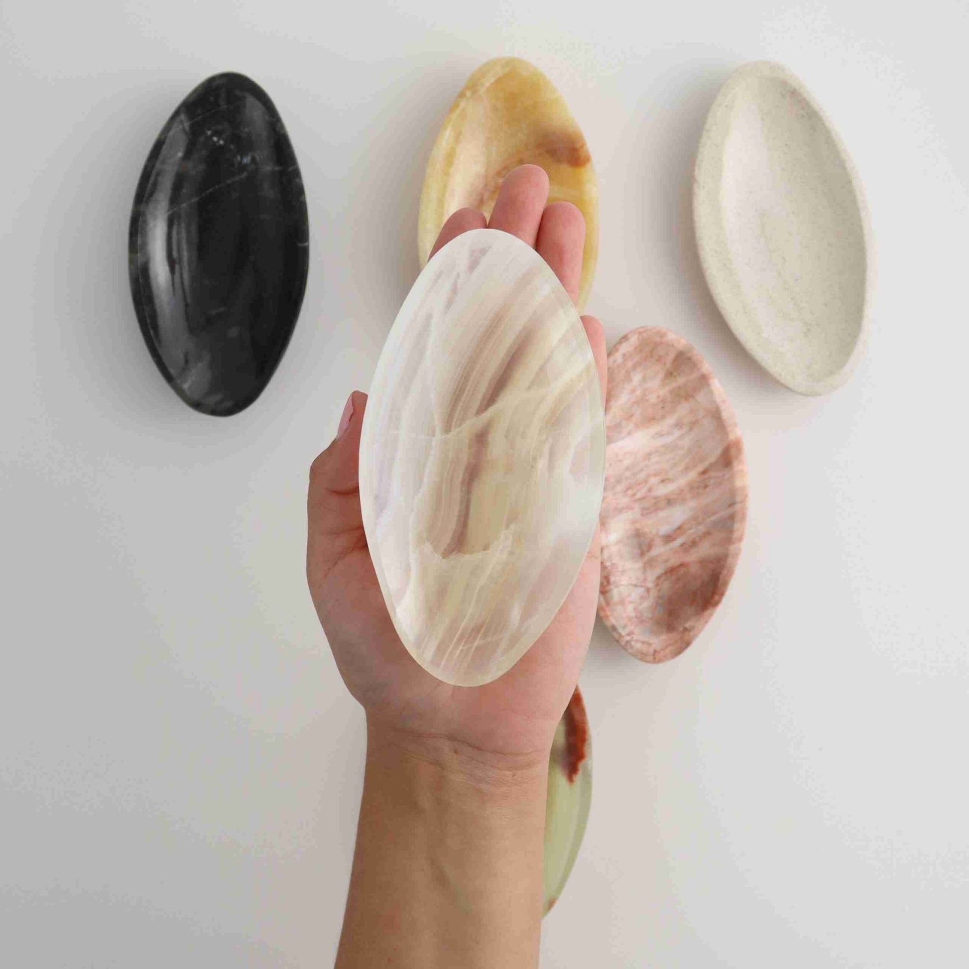 ONE Onyx Oval Trinket Dish - Expert Wholesale and Supplier of Wholesale Crystals & Bulk Gemstones, ["Mexico","onyx"]